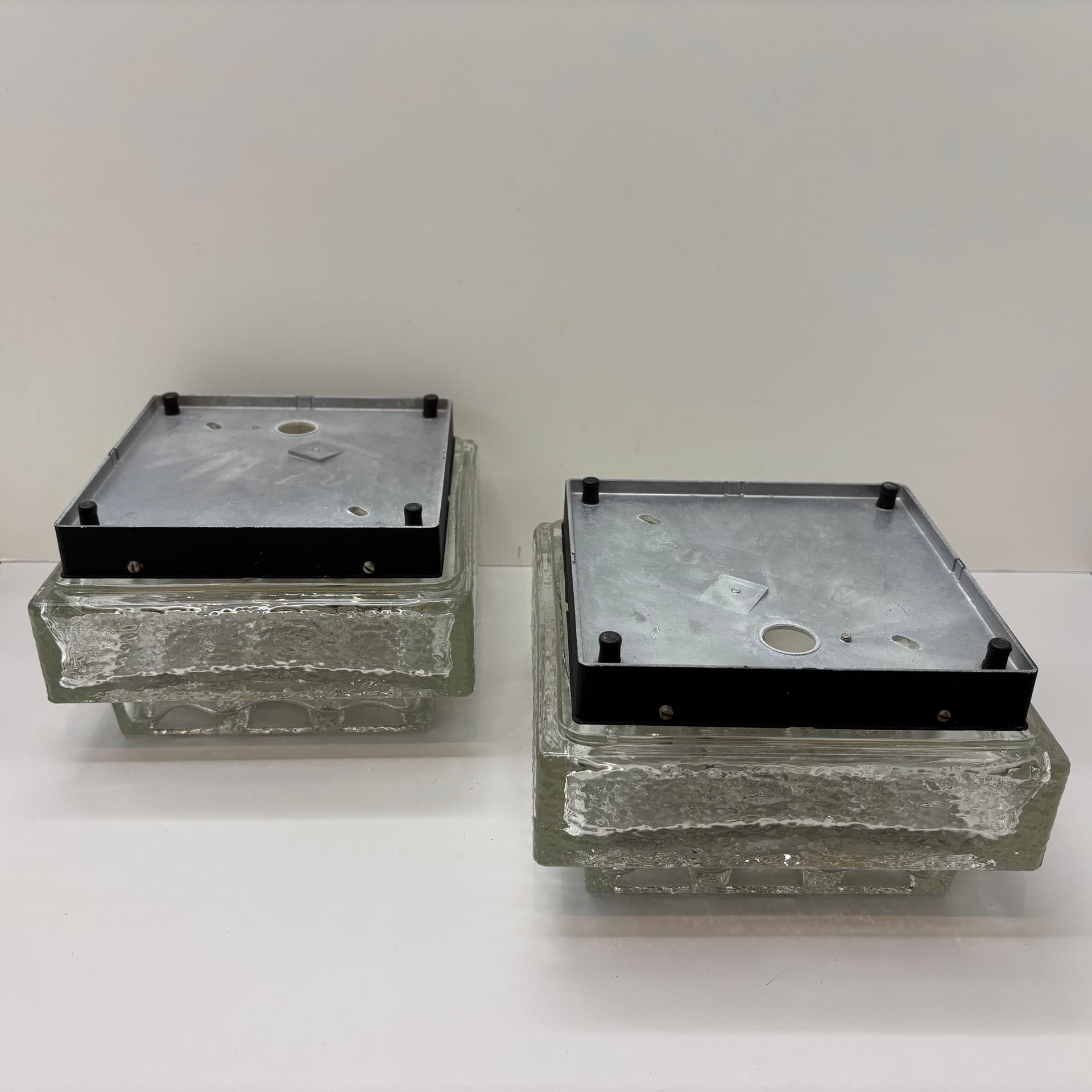 Pair of wall sconces, transparent glass, Germany, 1970s. - 185069