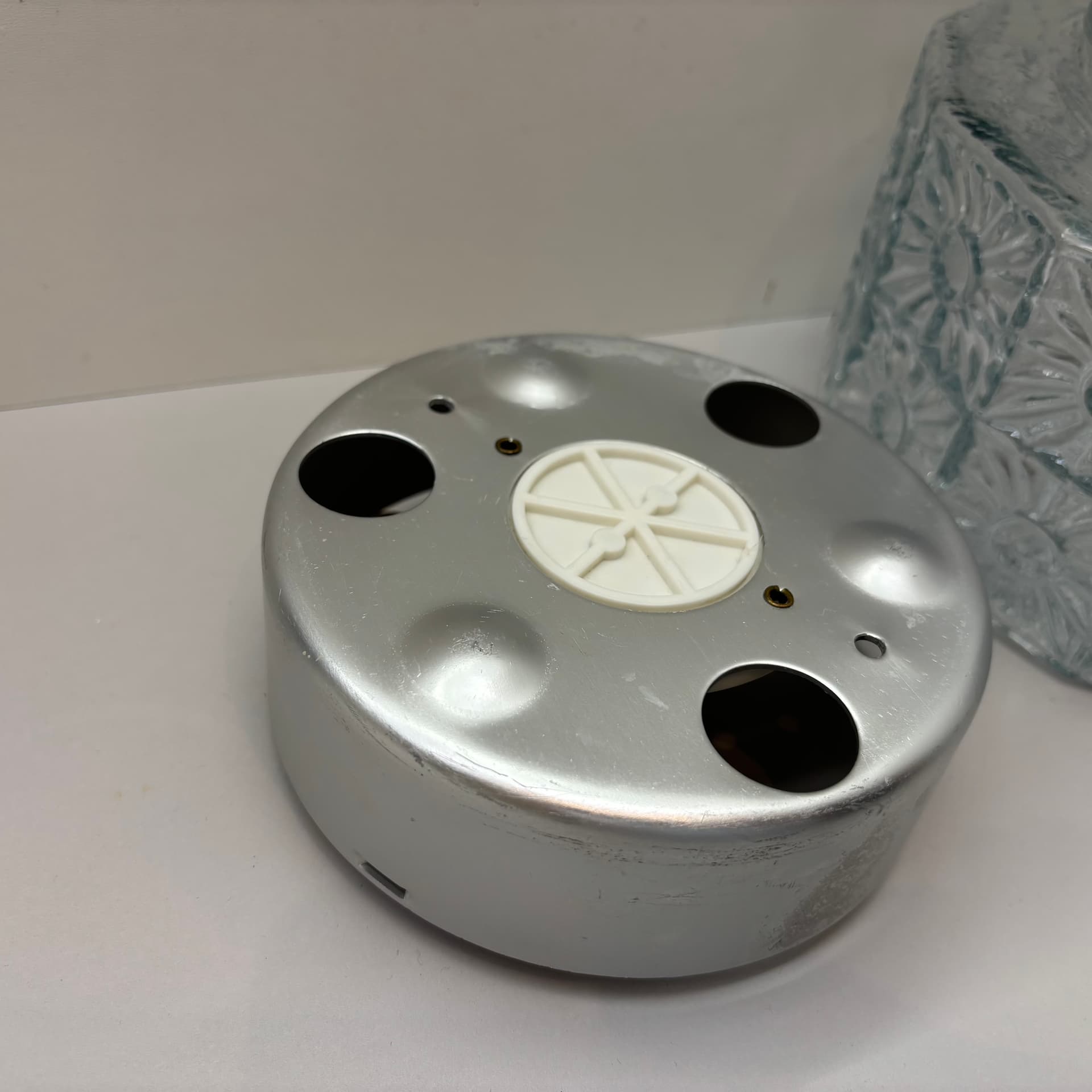 Plafon, turkusowe szkło, aluminium szczotkowane, Niemcy, lata 80. - 185111