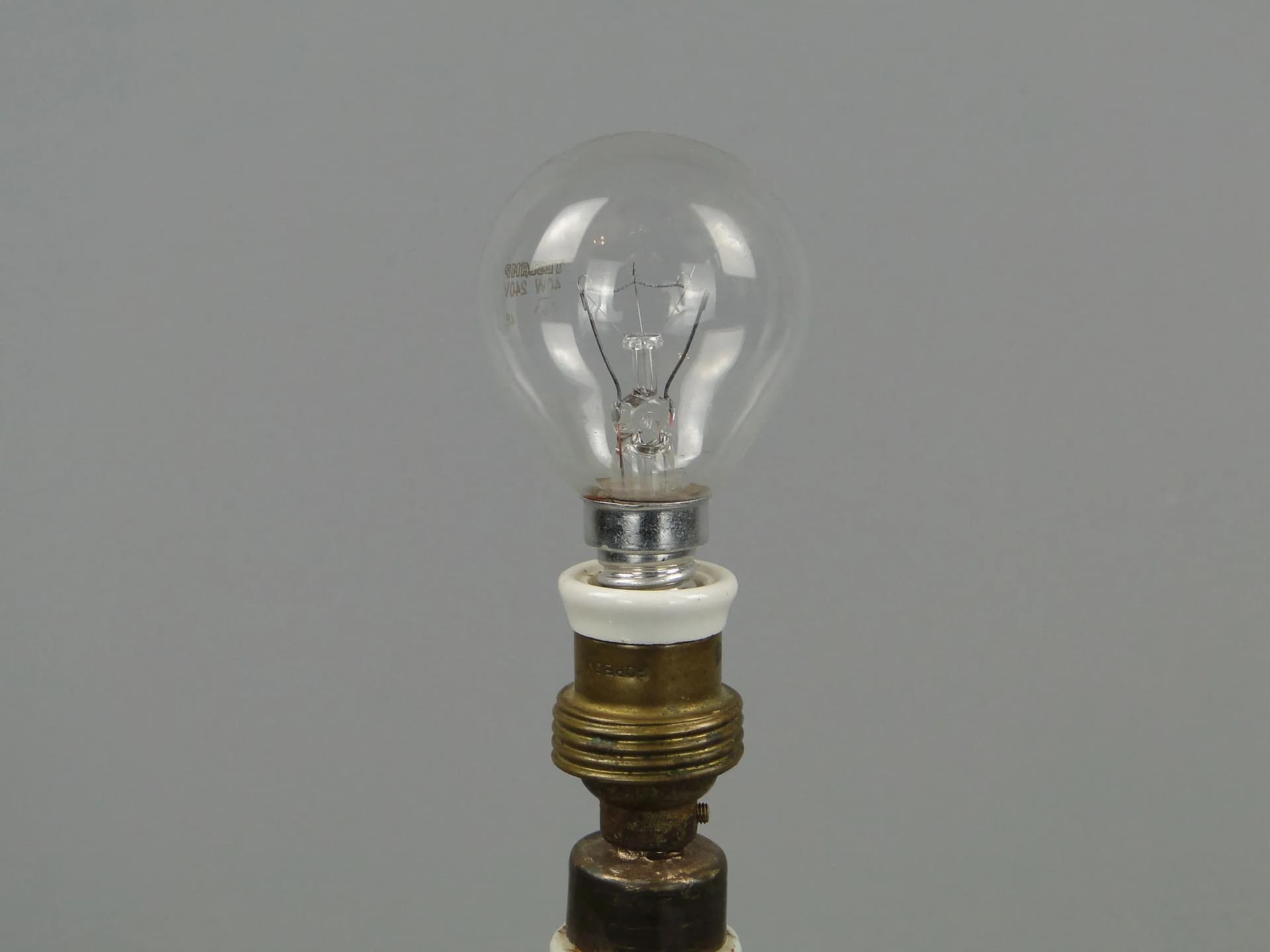 Table Lamp Art Deco, ivory white porcelain, Germany, 1920s - 12859