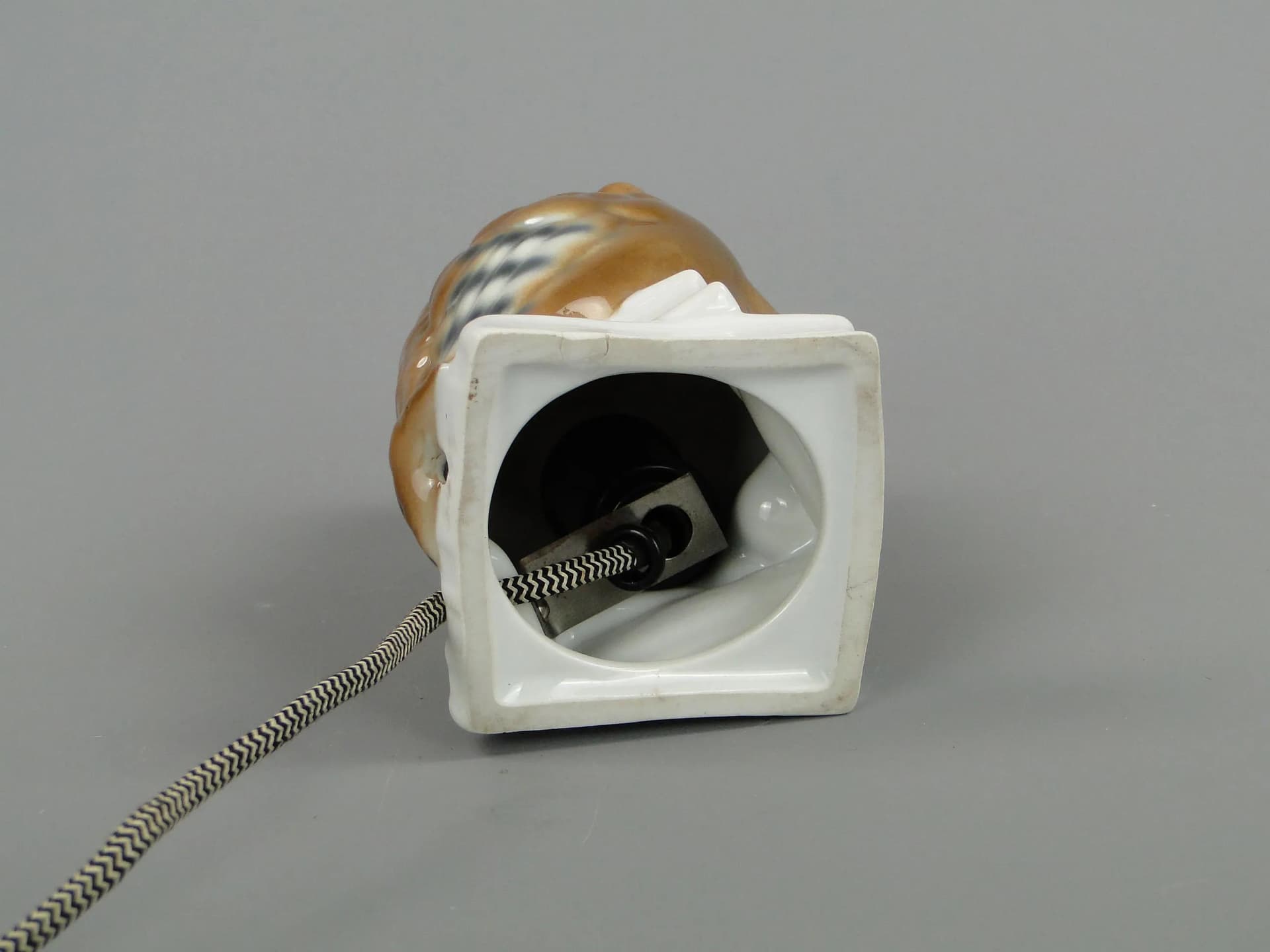 Lampka stołowa sowa, brązowy, porcelana, Porzellanfabrik Koenigszelt, Niemcy, lata 30. - 12851