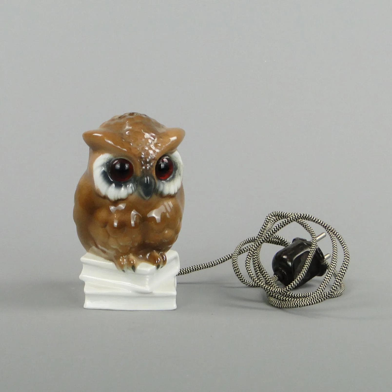 Lampka stołowa sowa, brązowy, porcelana, Porzellanfabrik Koenigszelt, Niemcy, lata 30. - 12845