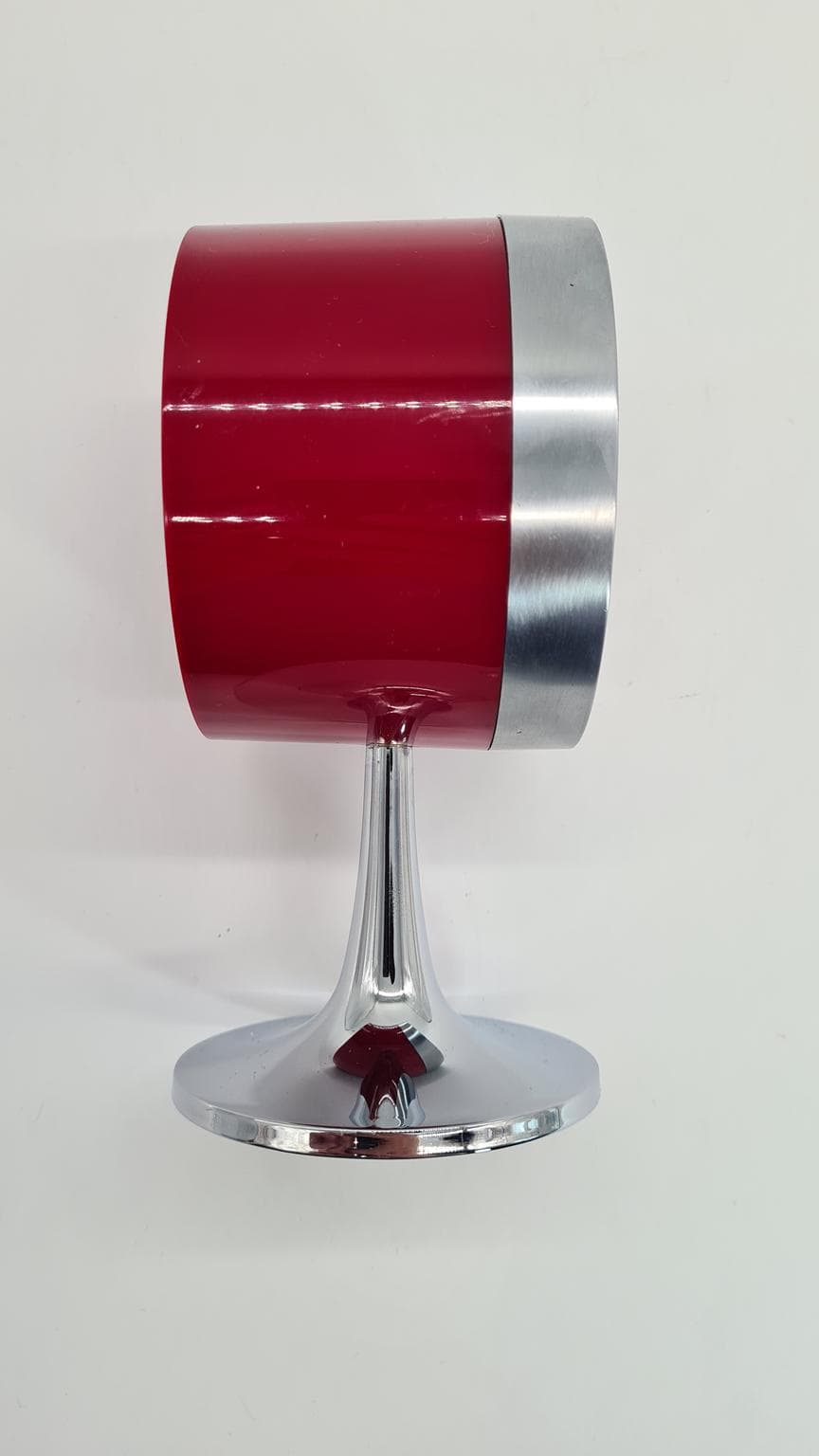 Zegar stołowy Space Age, czerwony, metal, Rhythm, Japonia, lata 60. - 185876