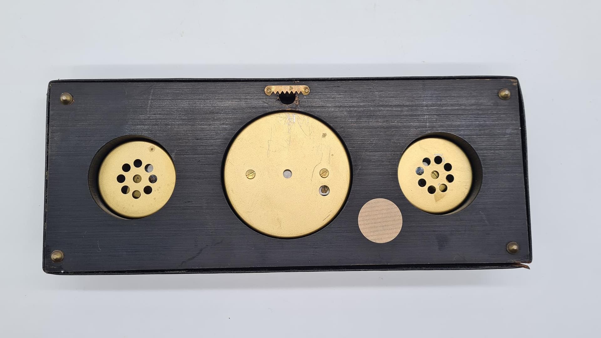 Stacja pogodowa ścienna, czarny winyl, mosiądz, szkło, Holandia, lata 60. - 185897