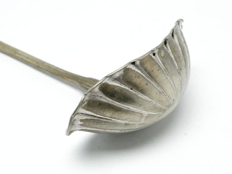 Chochla do sosów, neorokoko, mosiądz srebrzony, Niemcy, początek XX w. - 186294