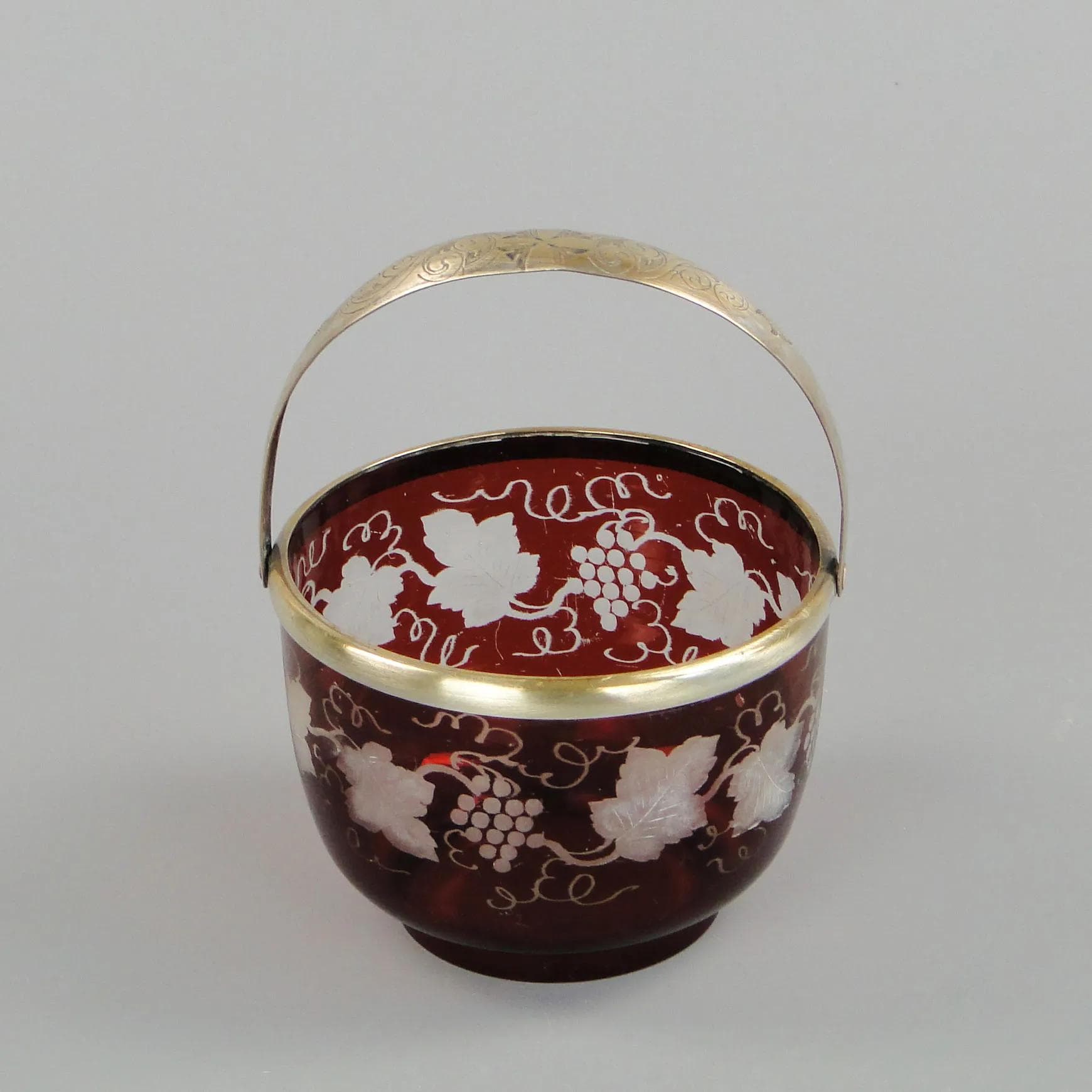 Sugar bowl, Art Deco, ruby glass, silver-plated brass, Czechoslovakia, 1920s. - 13005