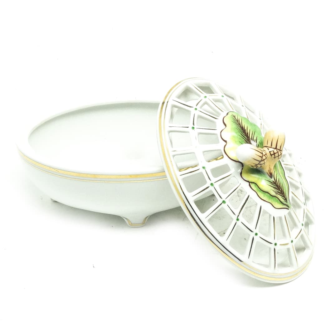 Bomboniera Art Nouveau, ceramika kremowa, Ćmielów, Polska, lata 50. - 186928