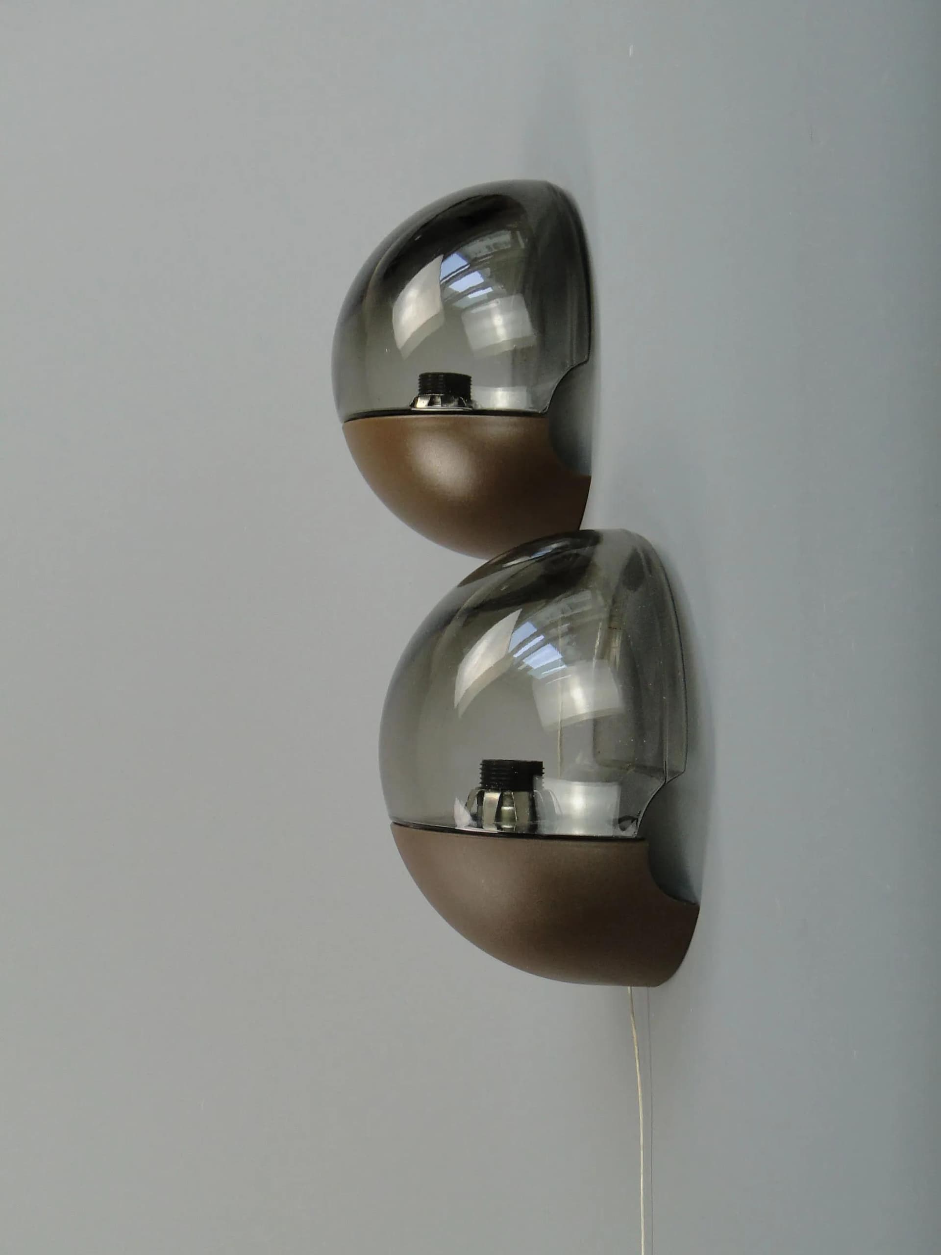 Para kinkietów Space Age, szkło brązowo-grafitowe, Niemcy, lata 70. - 12986