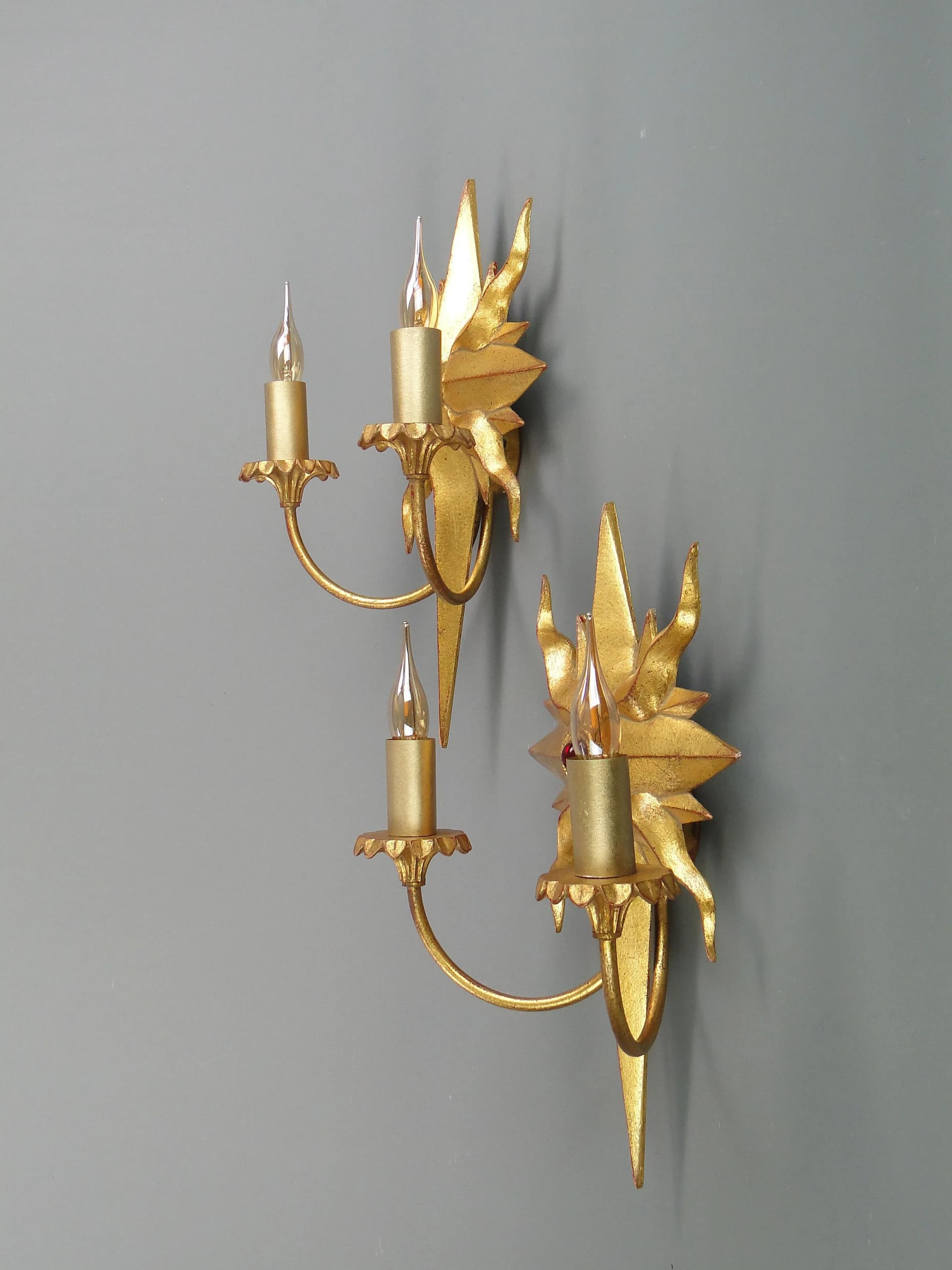 Para kinkietów Hollywood Regency, metal złoty, Włochy, lata 70. - 12957