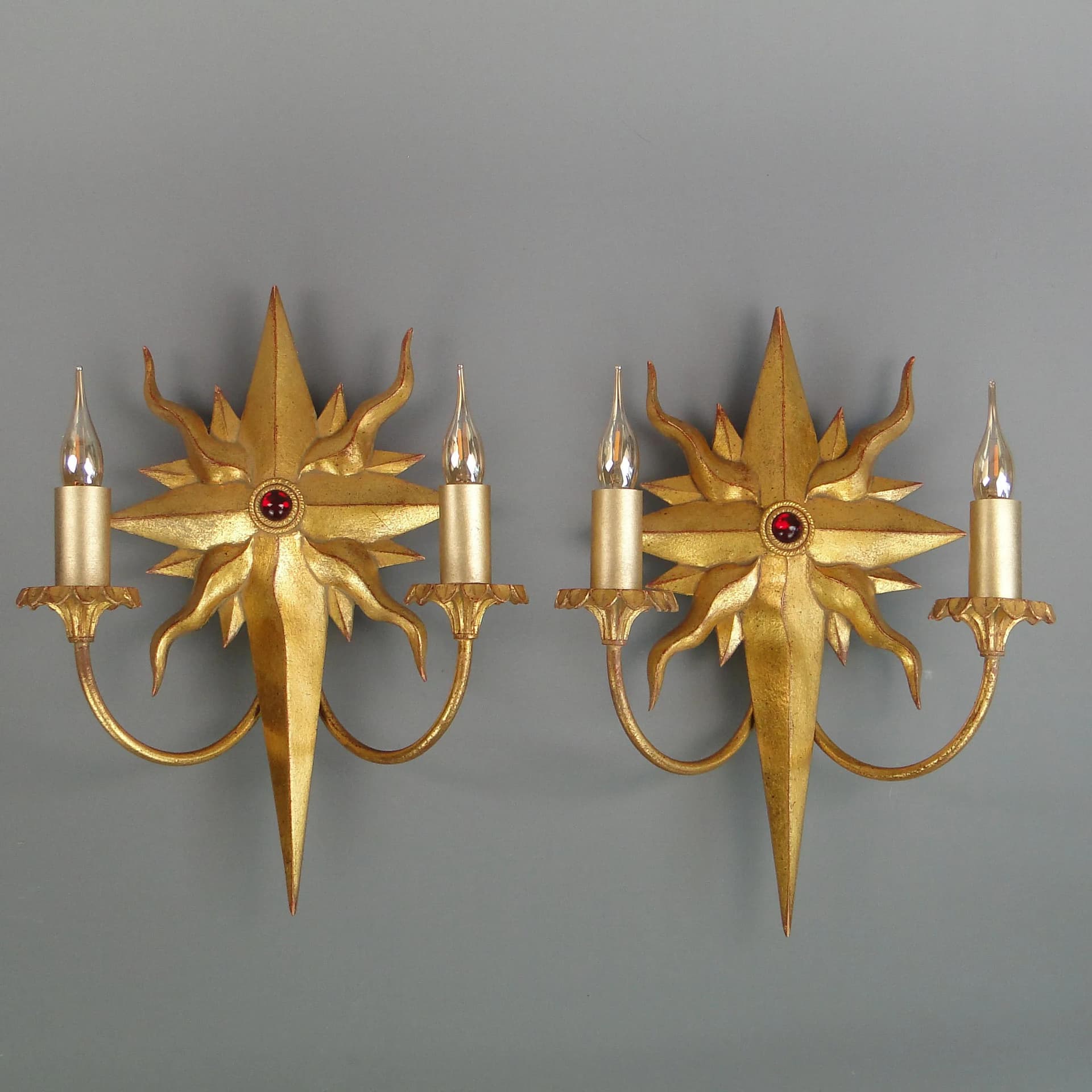 Para kinkietów Hollywood Regency, metal złoty, Włochy, lata 70. - 12952