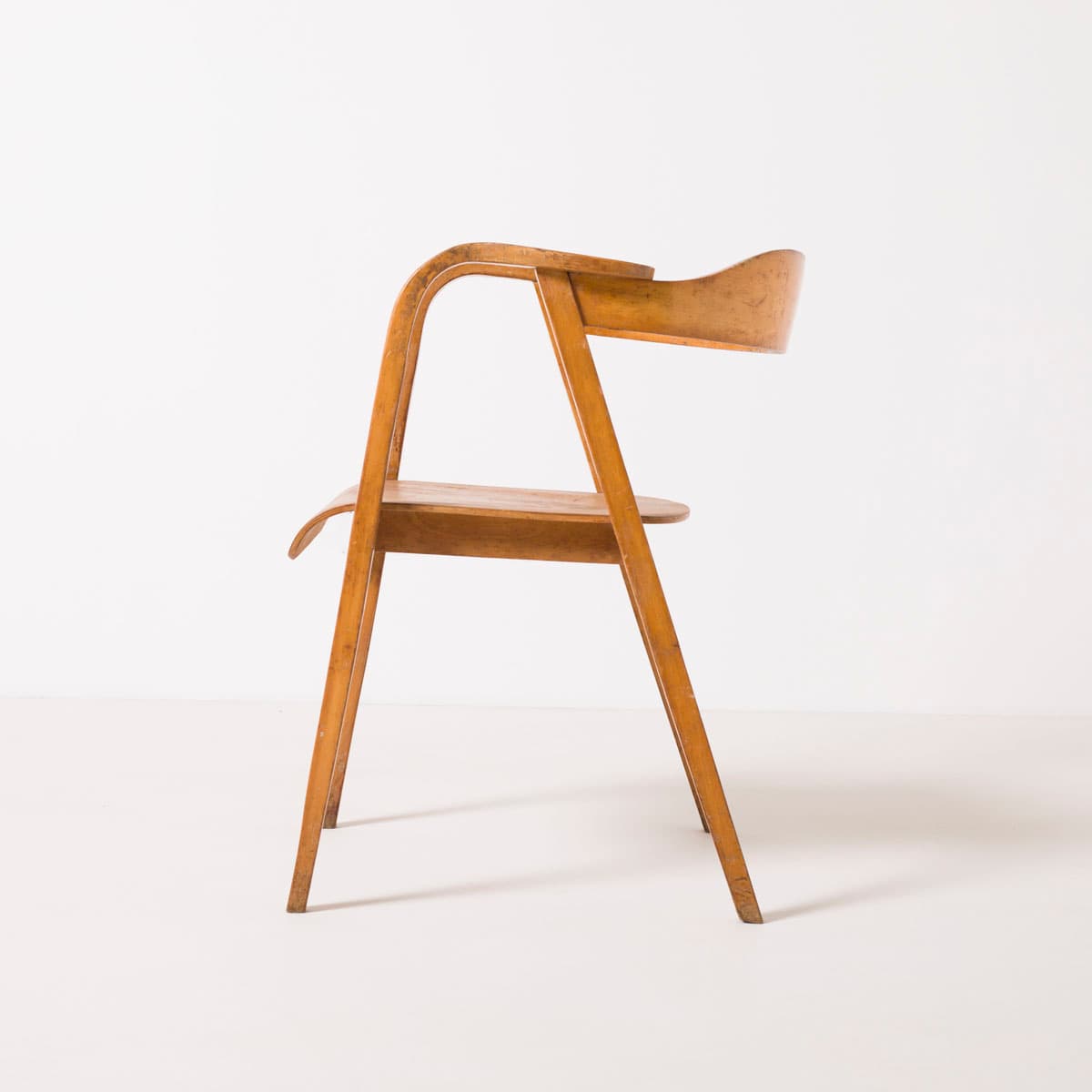 Lounge chair, bent plywood, light brown, by M. Sigmund, Poland, 1960s. - 187479