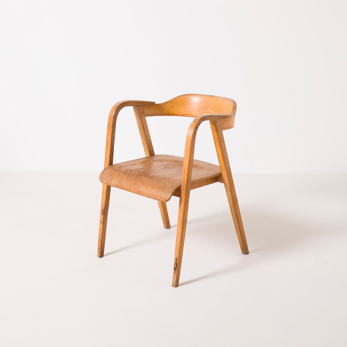 Lounge chair, bent plywood, light brown, by M. Sigmund, Poland, 1960s. - 187477