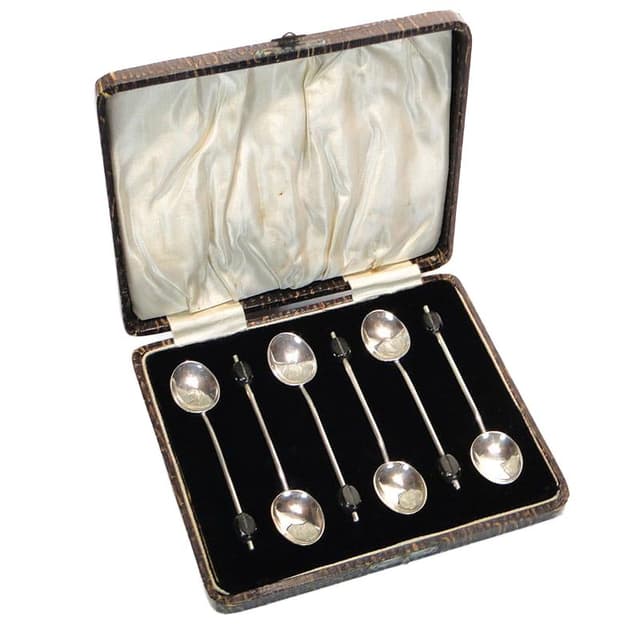 Coffee Spoon Set Art Deco, silver, black bakelite, United Kingdom, 1930s. - DIMENSION