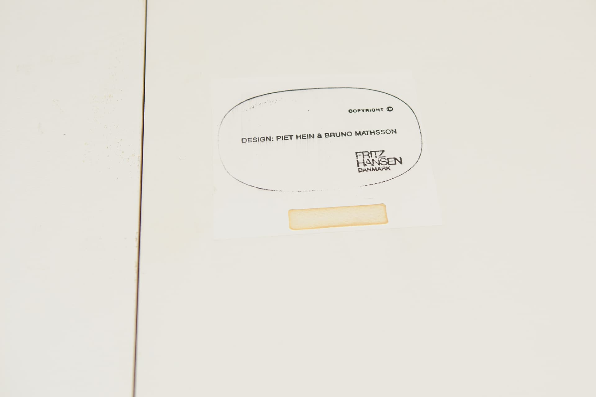 Extendable Table B612 Superellipse, white, aluminum, by P. Hein, B. Mathsson, Fritz Hansen, Denmark, 1960s. - 188097