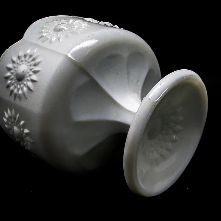 Postmodernism sugar bowl, pressed glass, Ząbkowice, Poland, 1970s. - 188192