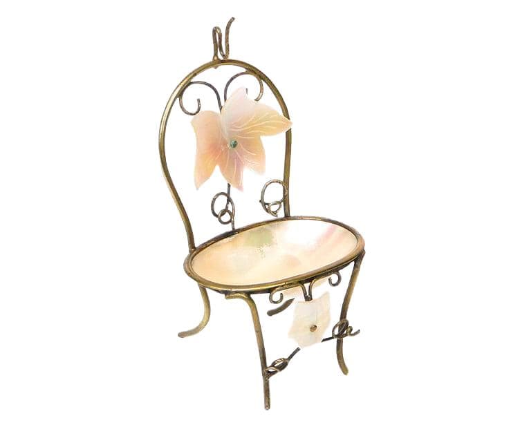 Postument na zegarek kieszonkowy, złocony mosiądz, muszla, Austria, XIX wiek