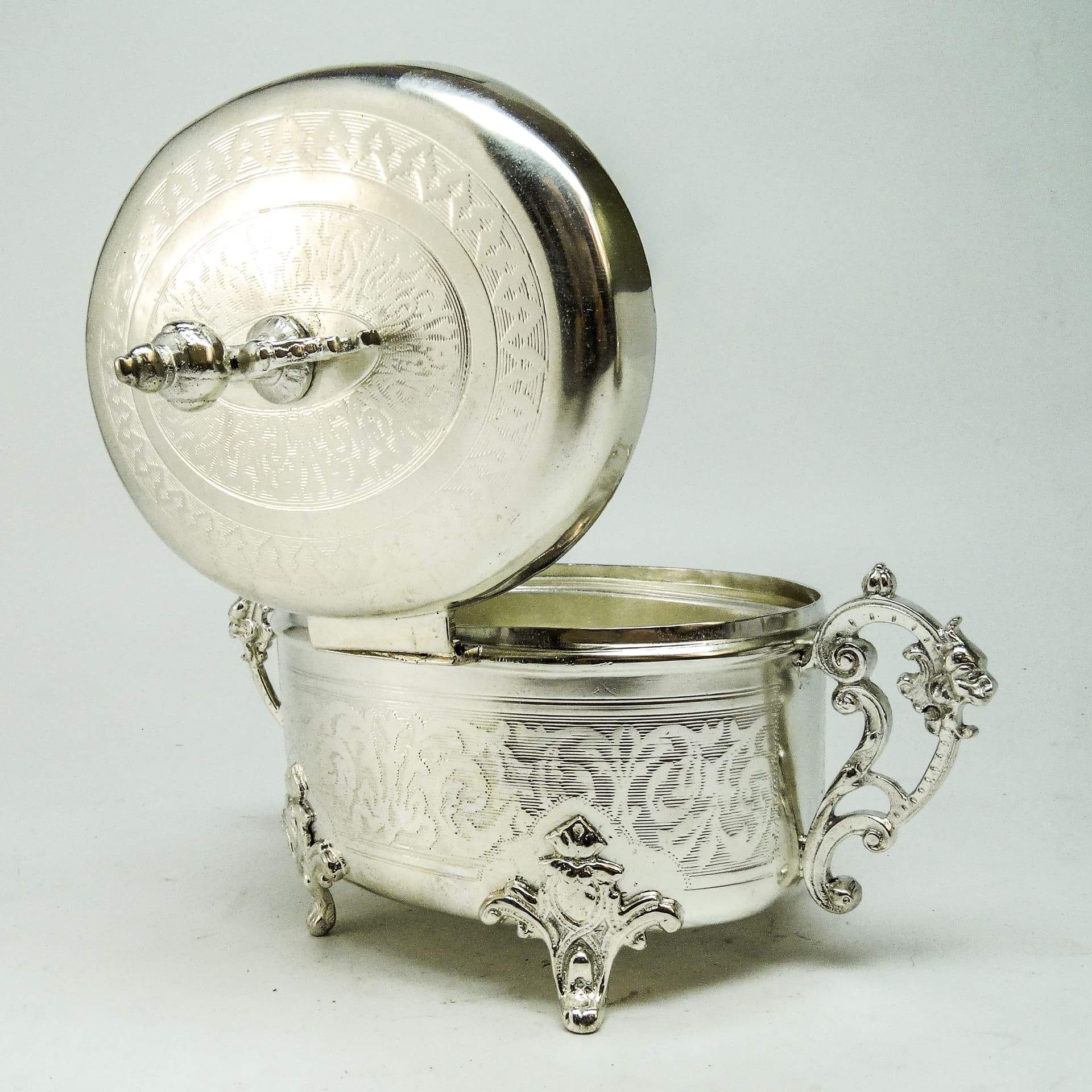 Sugar bowl, Eclecticism, silver-plated brass, Poland, 19th c. - 189668