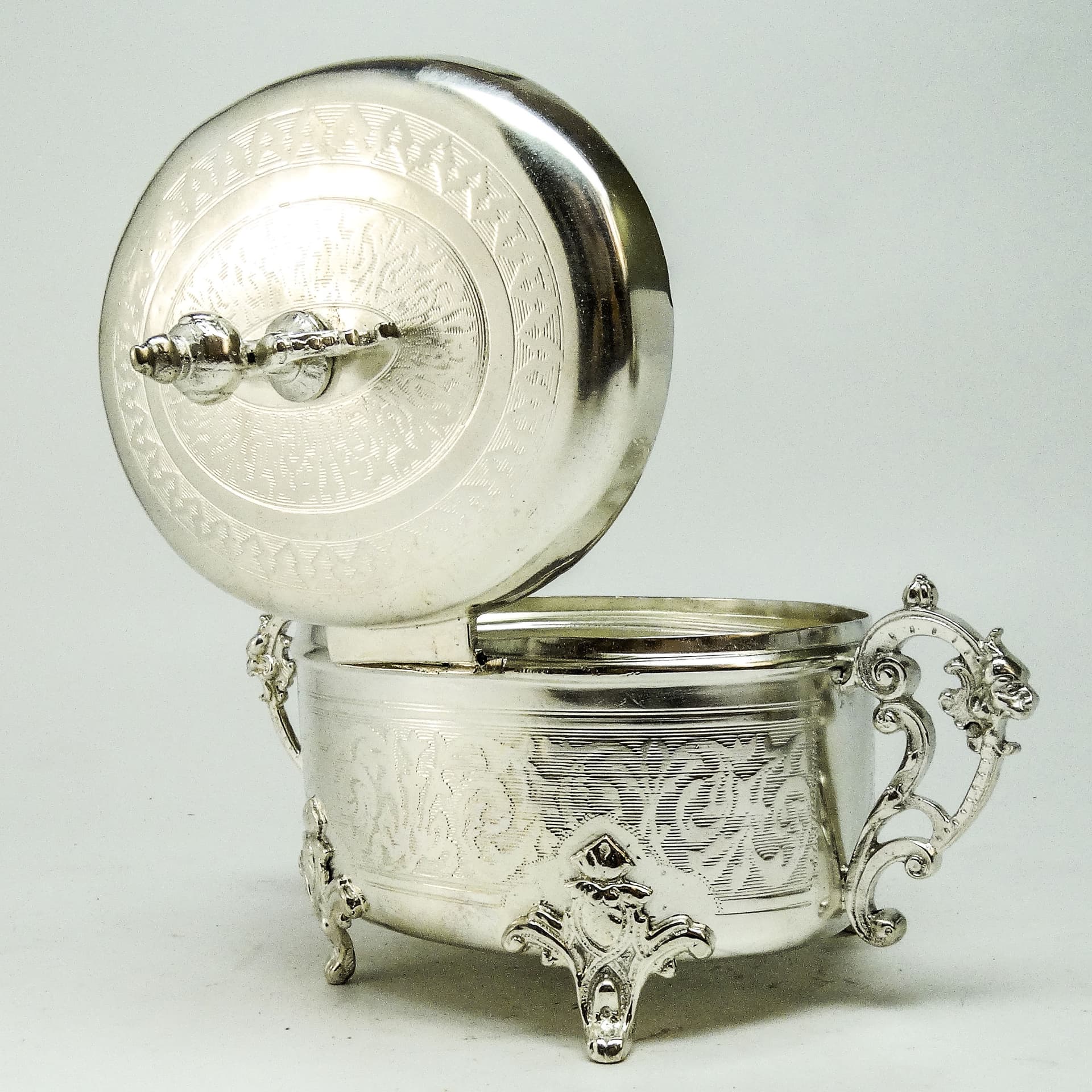 Sugar bowl, Eclecticism, silver-plated brass, Poland, 19th c. - 189665