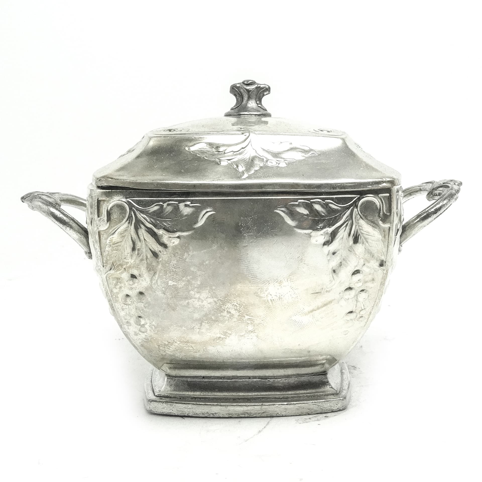 Sugar bowl, Art Nouveau, silver-plated brass, Bracia Buch, Poland, early 20th c. - 189857