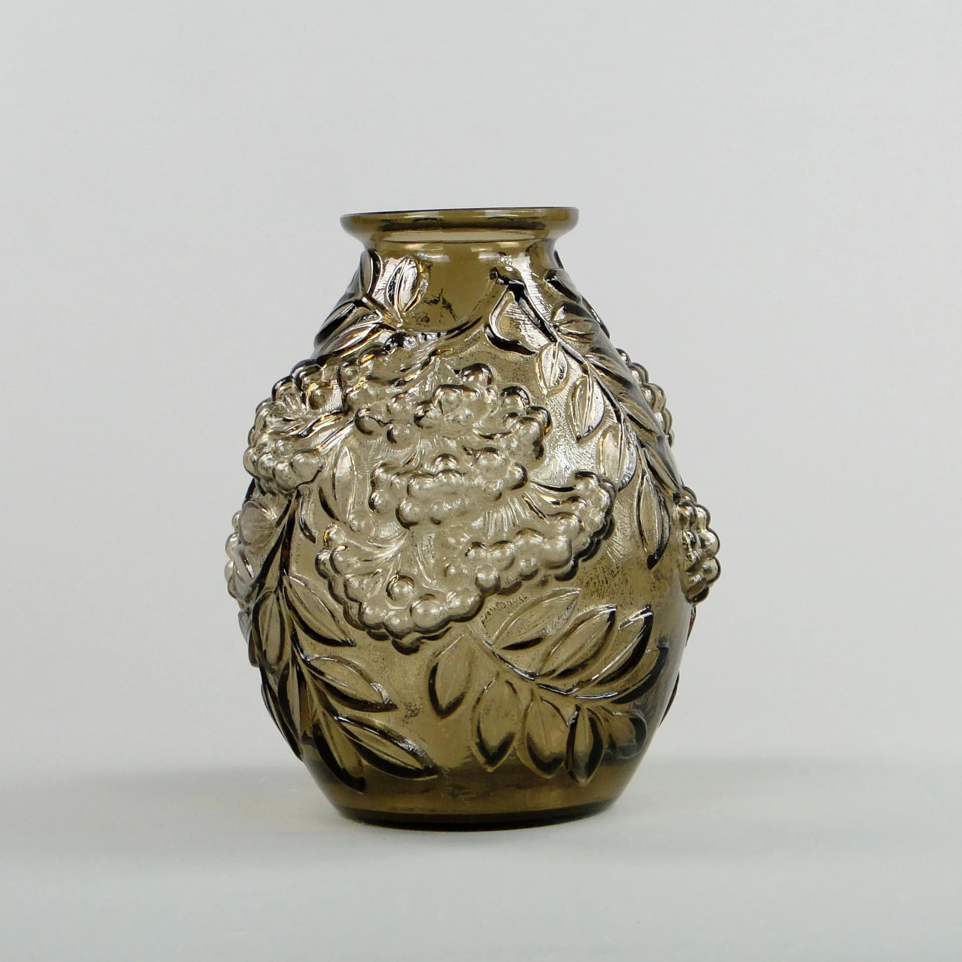 Wazon Art Deco, szkło brązowy, Francja, lata 30. - 13142