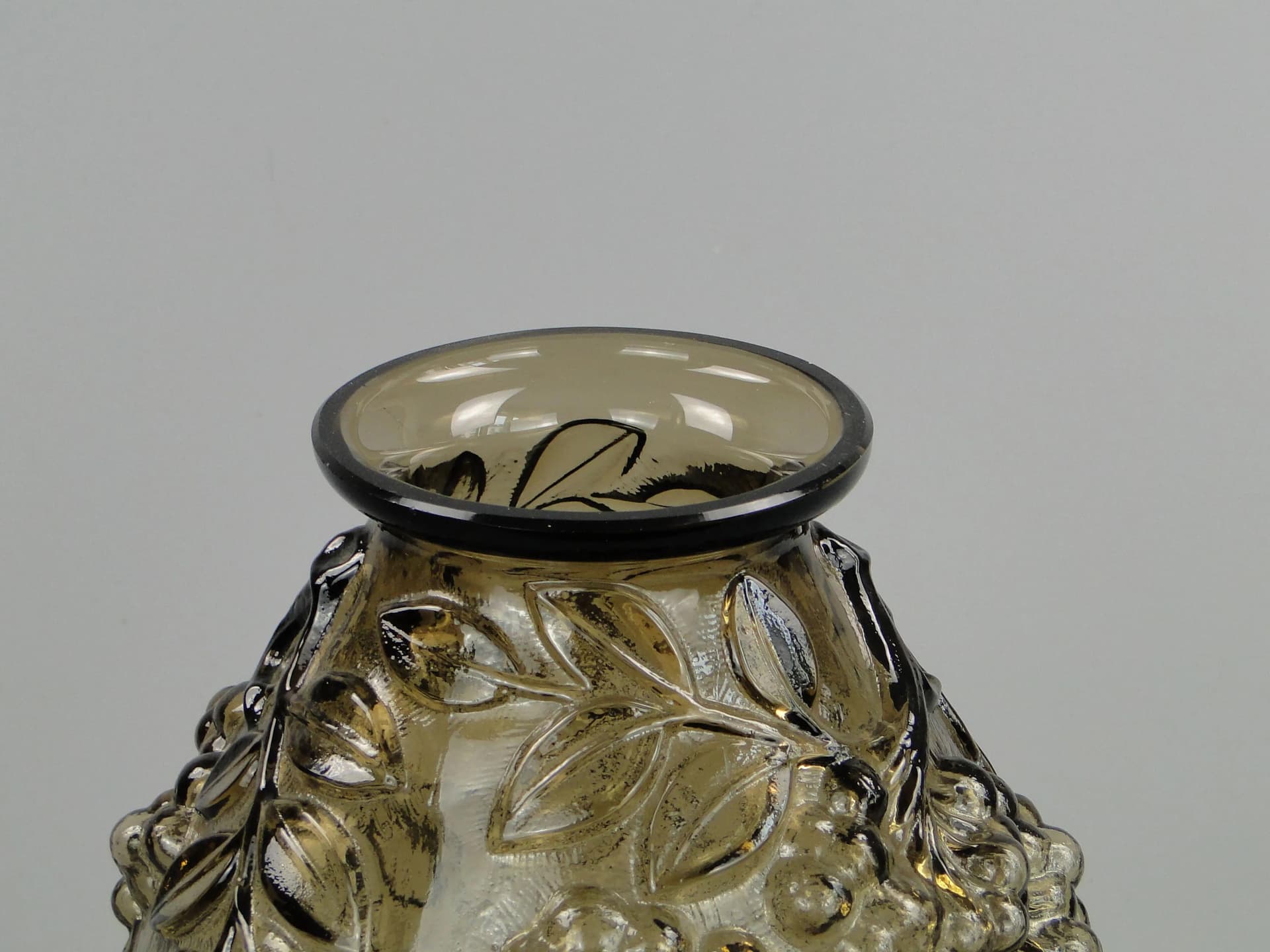 Wazon Art Deco, szkło brązowy, Francja, lata 30. - 13145