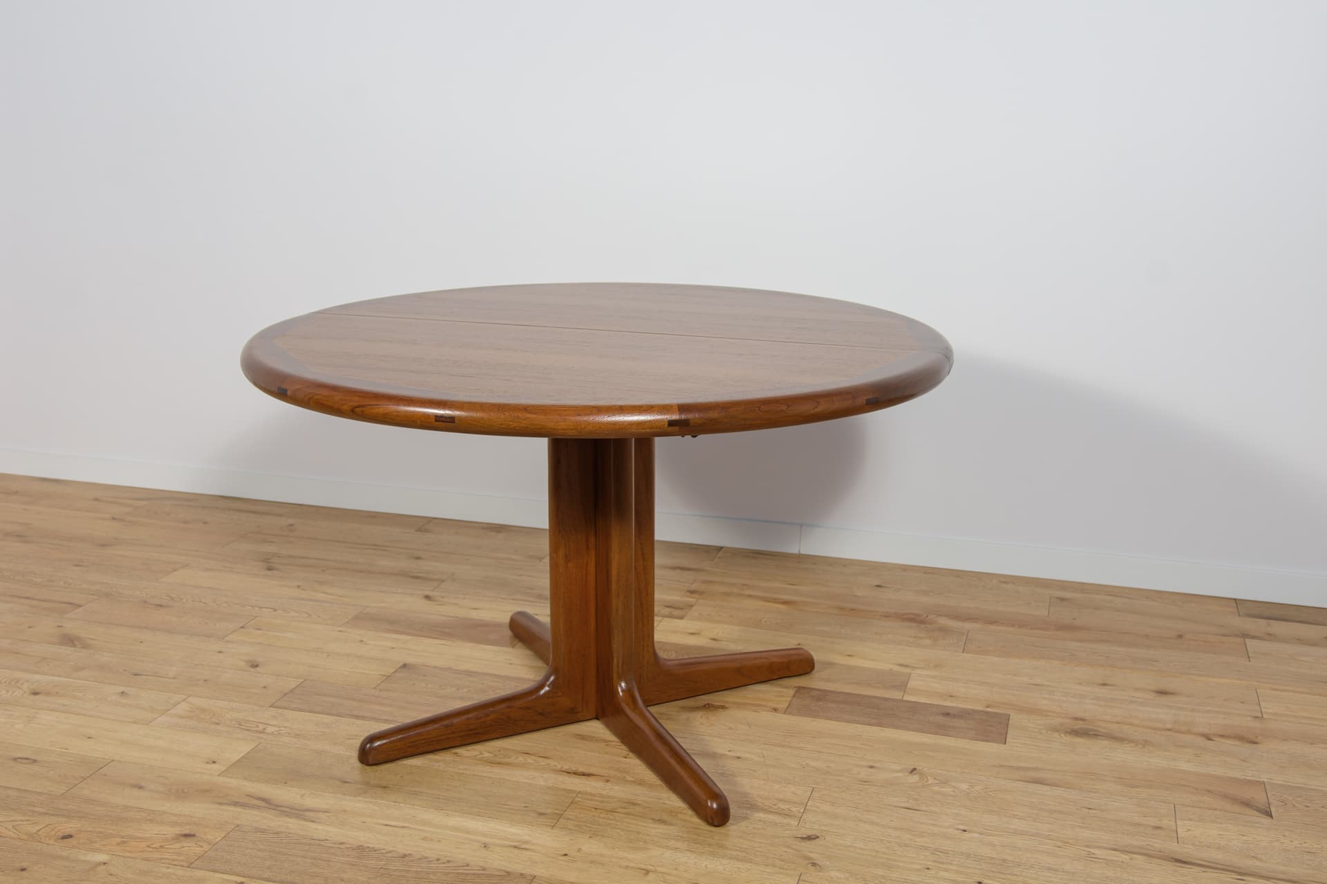 Extendable table, brown teak wood, Denmark, 1960s. - 190568