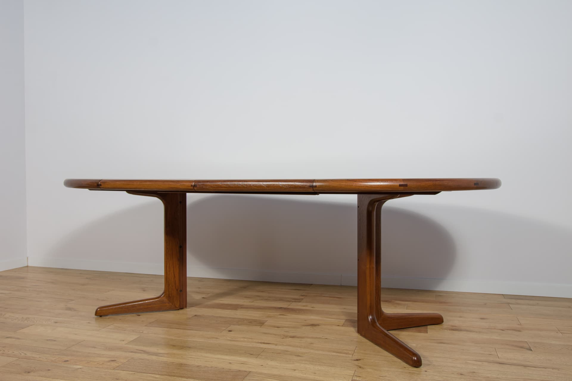 Extendable table, brown teak wood, Denmark, 1960s. - 190578