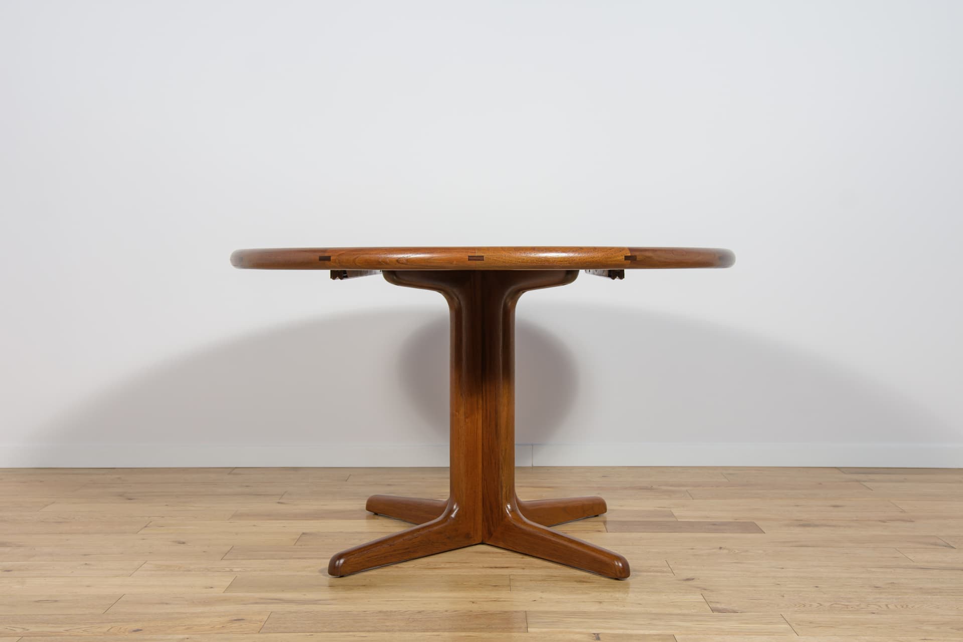 Extendable table, brown teak wood, Denmark, 1960s. - 190570