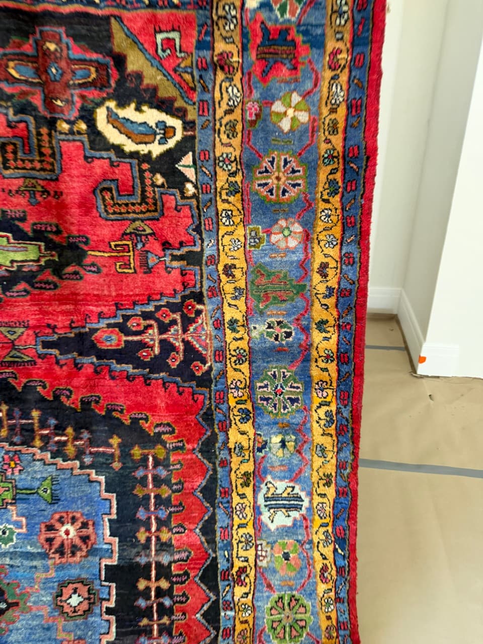 Nowy Dywan Vintage Kaszmirowy Perski Iran Wiss 390x210 - 190797