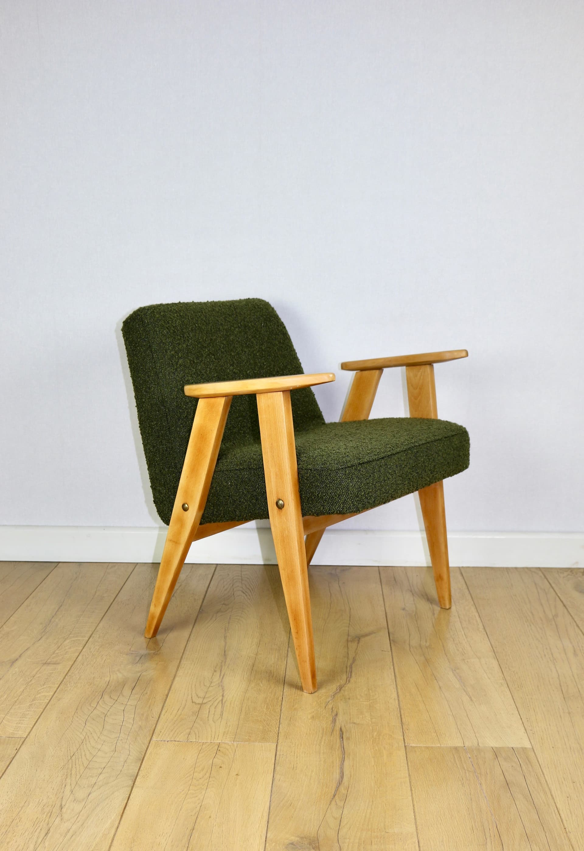 Armchair 366, green bouclé, light beech, by J. Chierowski, Poland, 1970s. - 190815
