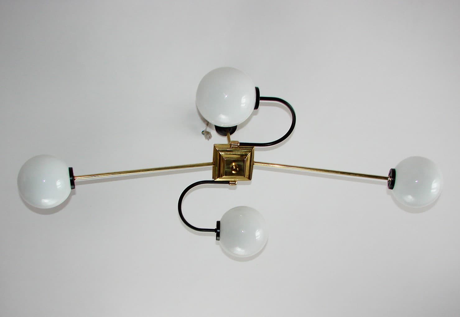 Chandelier, Stilnovo, white glass, brass, Italy, 1960s. - 190824