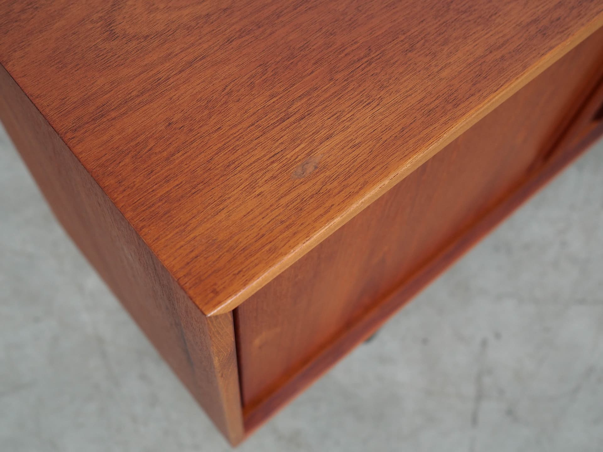 Sideboard, teak brązowy jasny, Dania, lata 60. - 191283