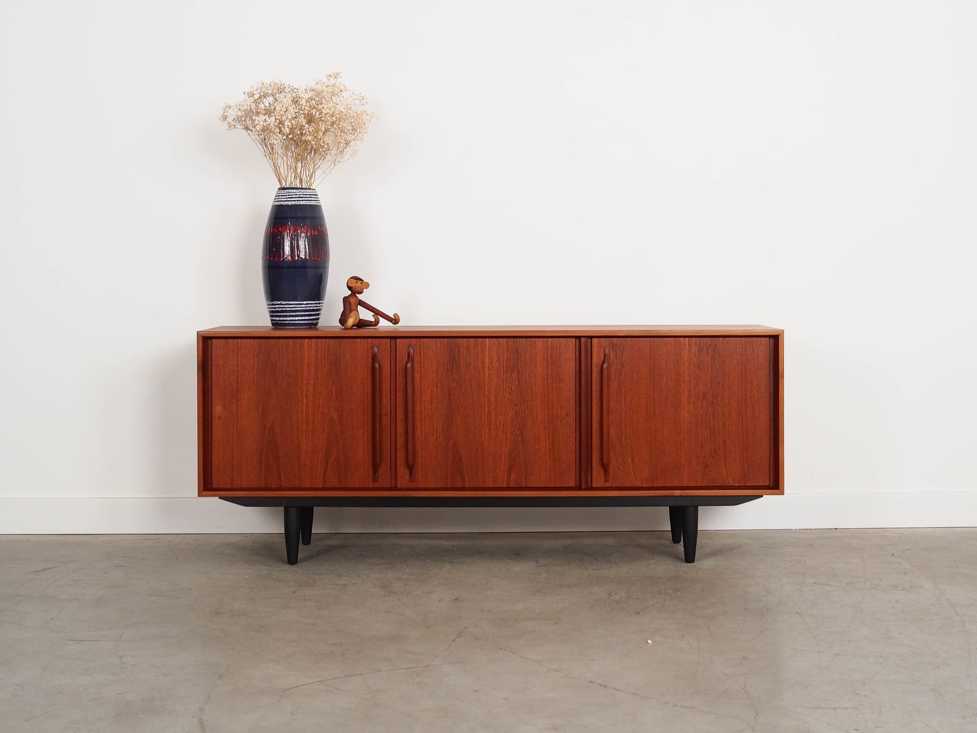 Sideboard, teak brązowy jasny, Dania, lata 60. - 191278