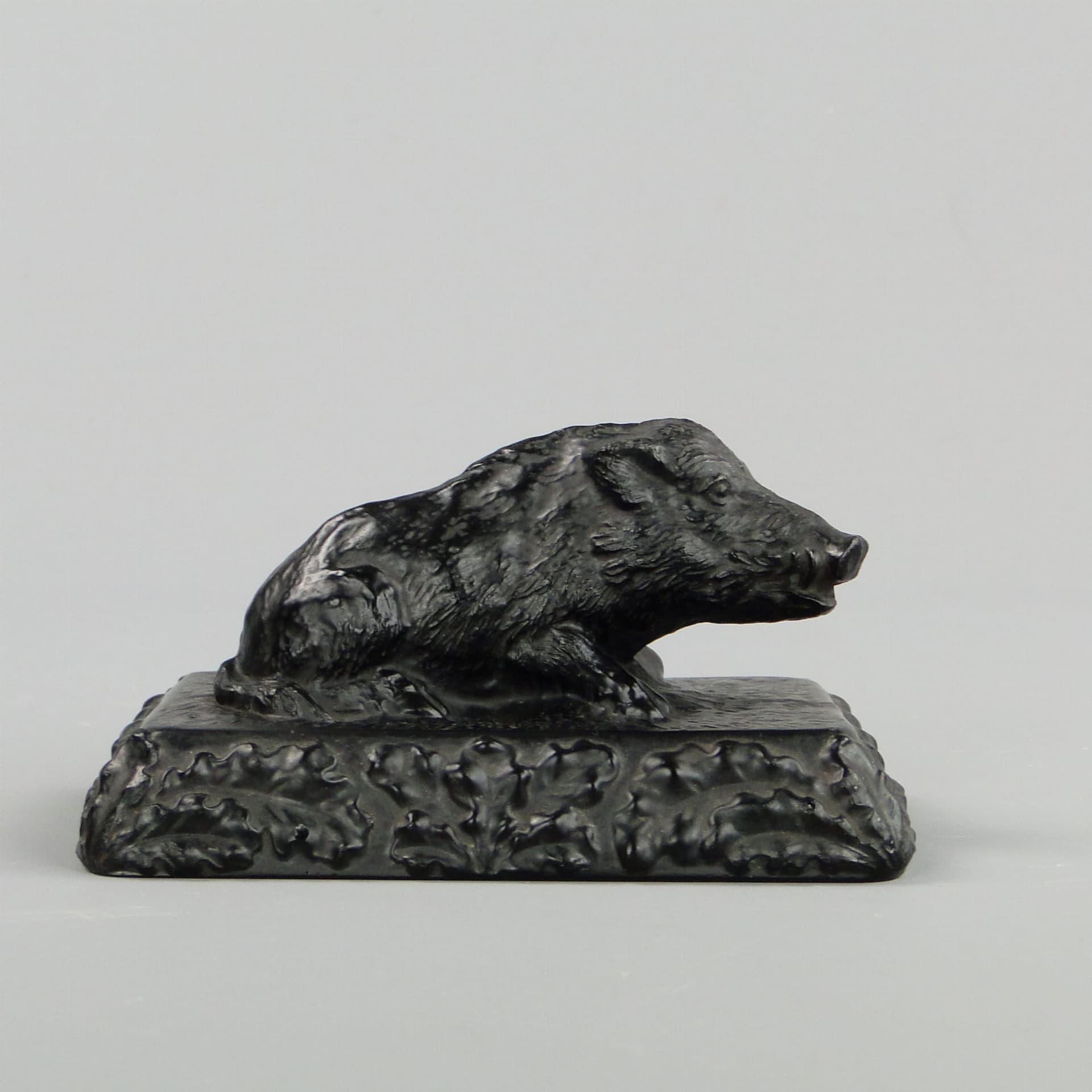 Przycisk do papieru, Art Nouveau, szkło czarne, Ząbkowice, Polska, początek XX w. - 191304