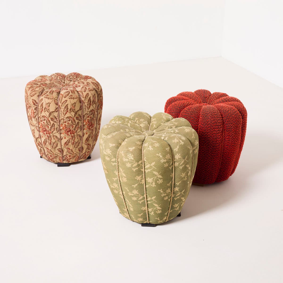 Pouf Tulip, red wool, by J. Halabala, Czech Republic, 1950s - 191380
