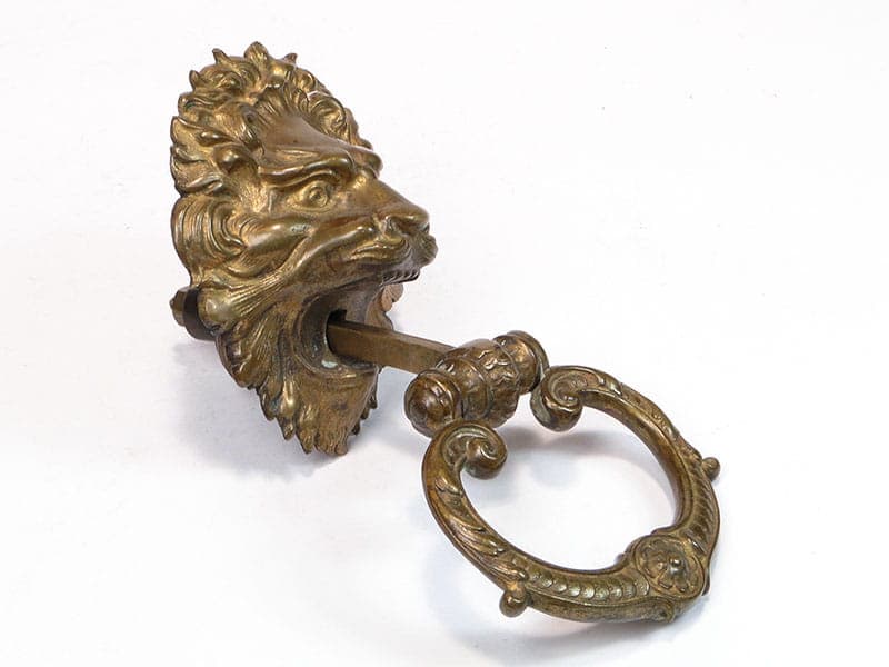 Kołatka drzwiowa lew, złocony brąz, Austria, XIX wiek - 191446