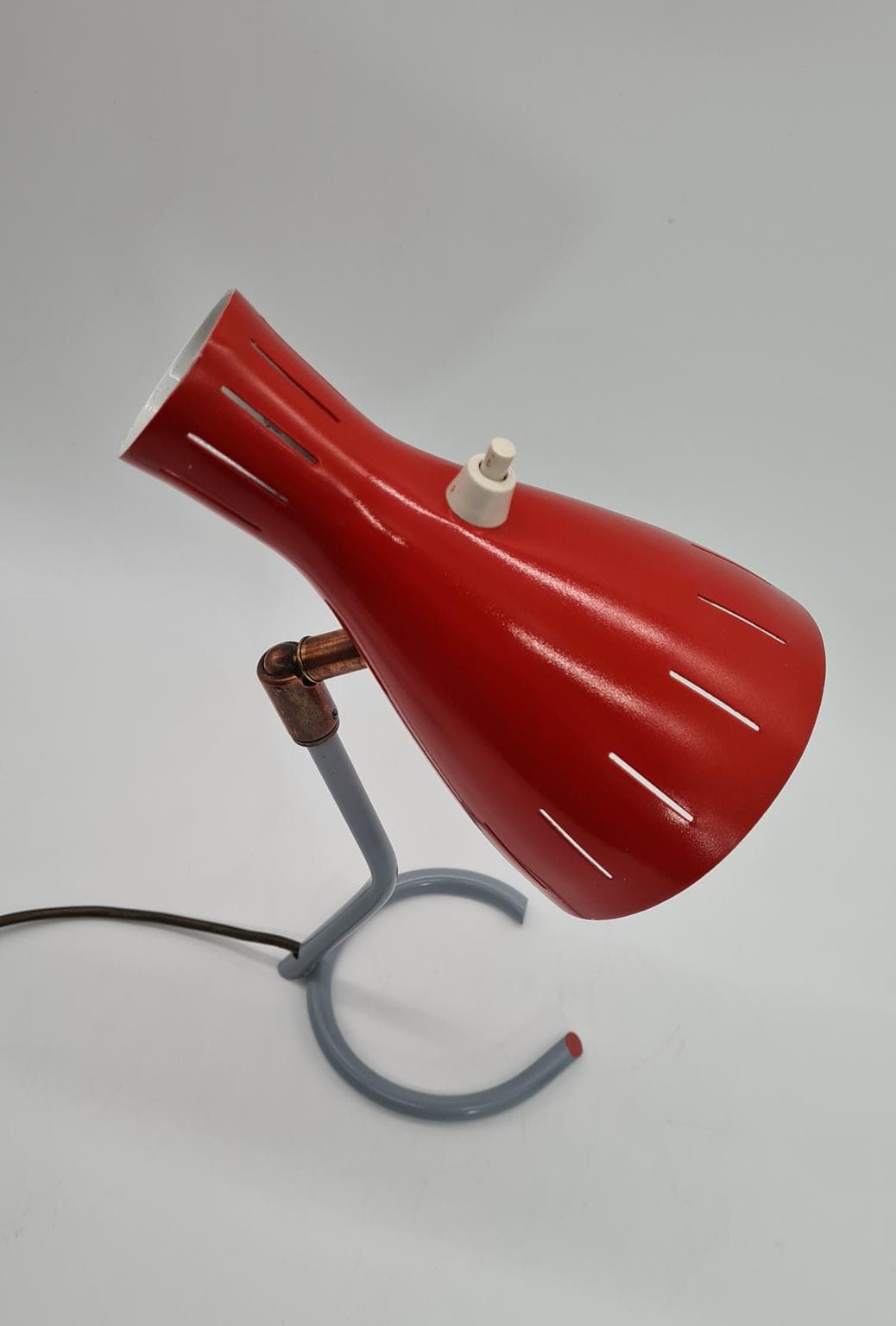 Lampa biurkowa, czerwony metal, Helo Leuchten, Niemcy, lata 60. - 191650