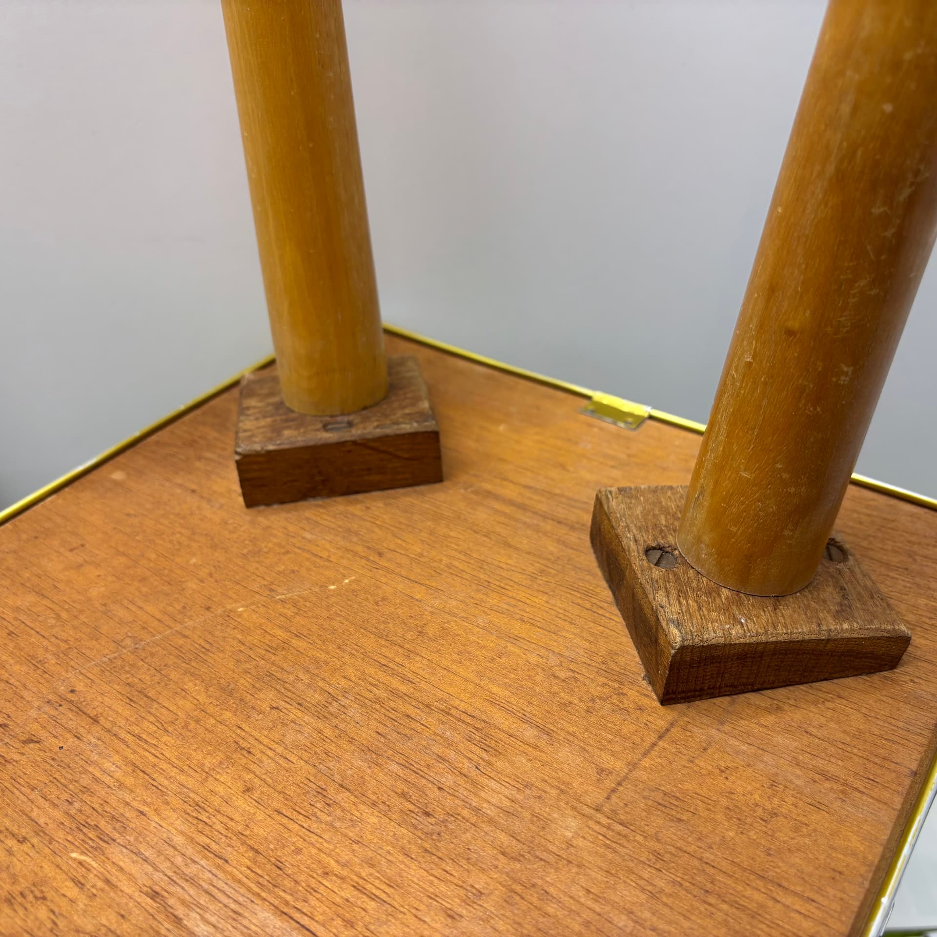 Stolik pomocniczy, szary, ceramika aluminium drewno, Niemcy, lata 70. - 191669