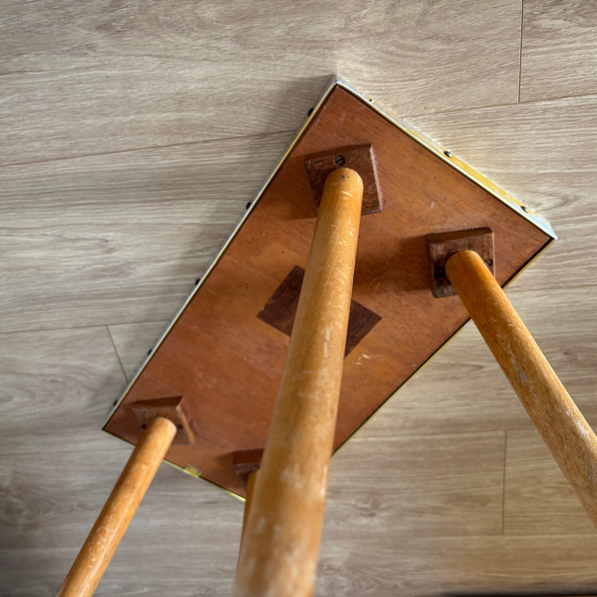 Stolik pomocniczy, szary, ceramika aluminium drewno, Niemcy, lata 70. - 191663