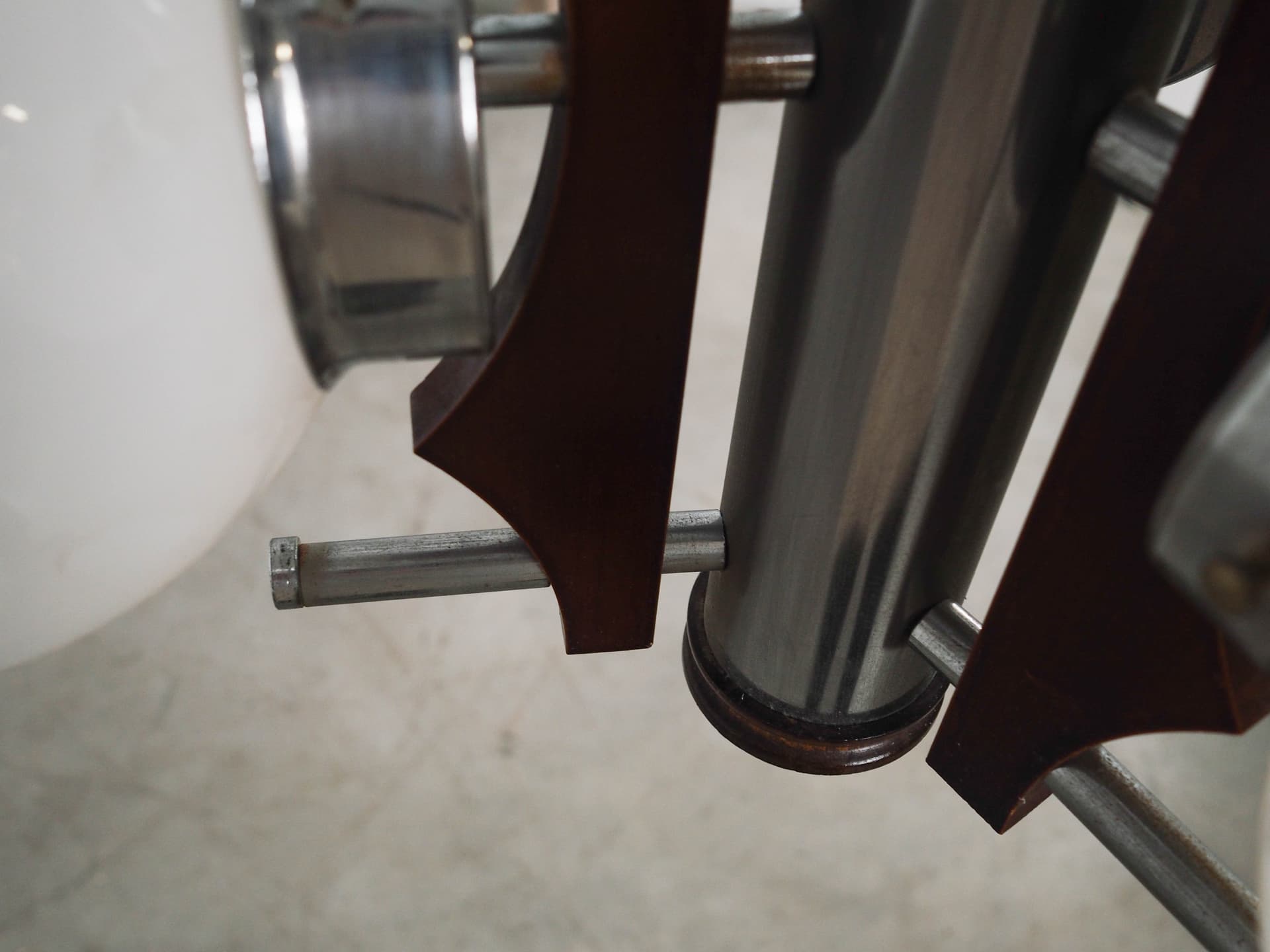 Lampa wisząca, szkło Murano, metal srebrny, drewno brązowy, Włochy, lata 70. - 192513