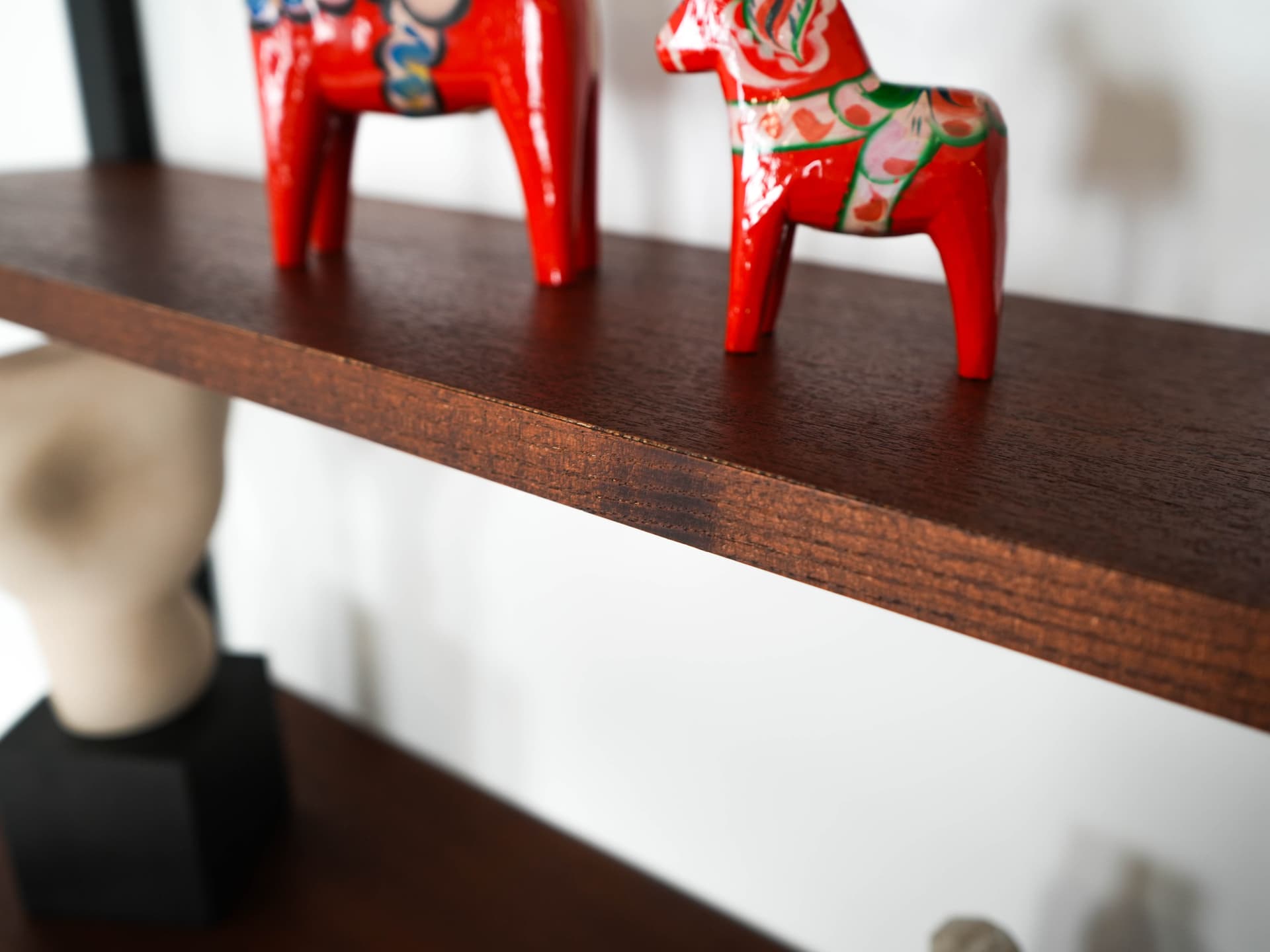 Regał systemowy, tek brązowy, metal czarny, szkło, Dania, lata 60. - 192531