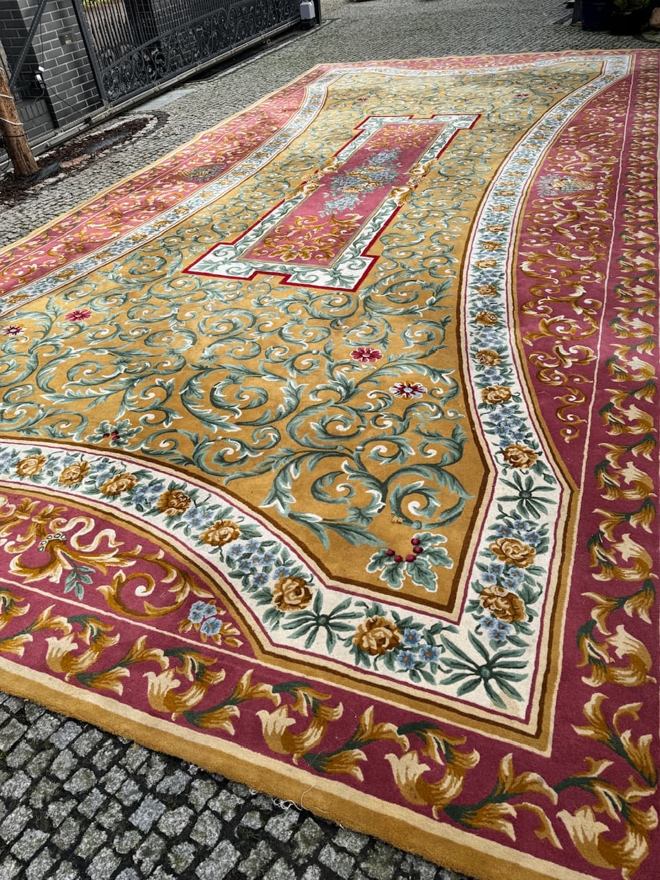 Rug Aubusson 800x400 cm, multicolor wool, France, 1990s. - 192583