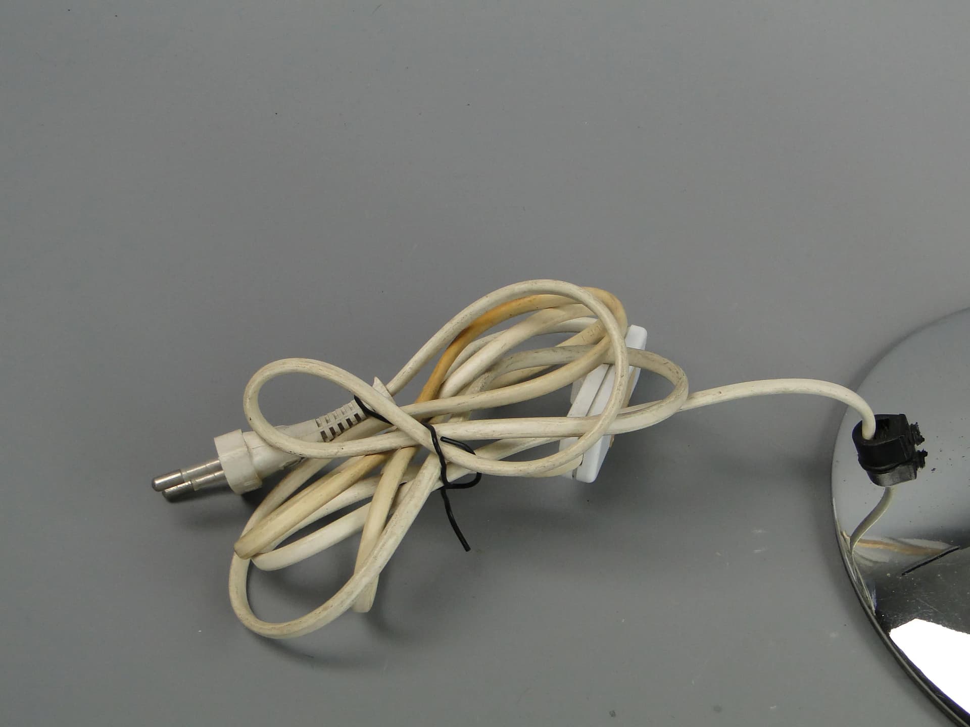 Table Lamp Art Deco, chrome silver metal, Italy, 1980s - 13383