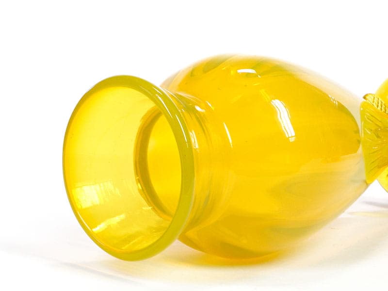 Wazon z kokardą, szkło żółte, proj. J. Słuczan-Orkusz, Polska, lata 70. - 192616