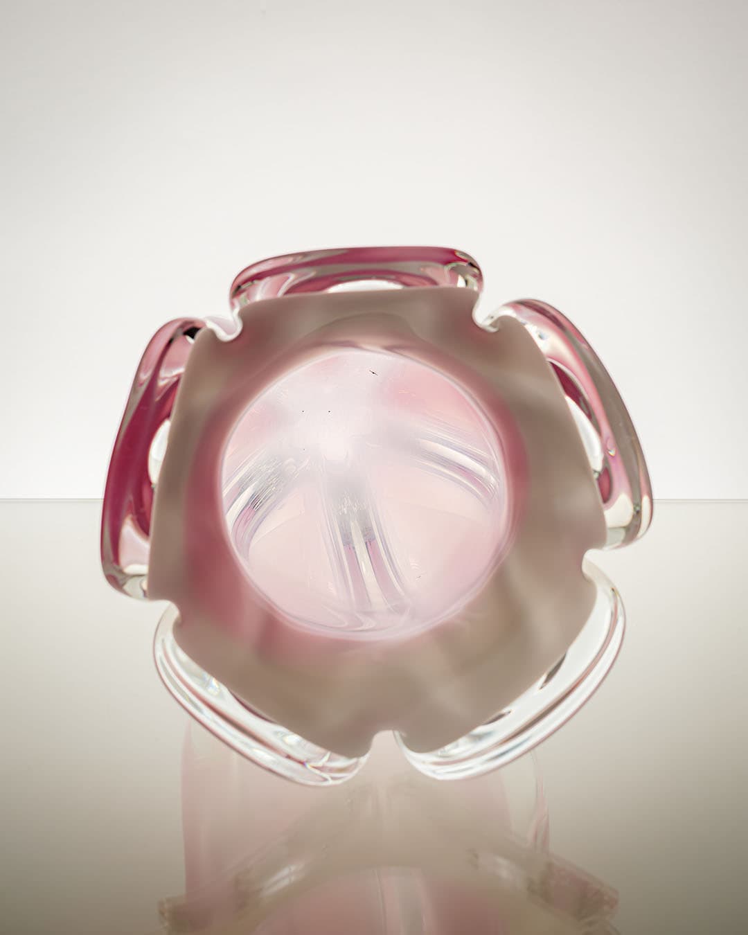 Wazon, różowy, szkło, proj. J. Hospodka, Czechosłowacja, lata 70. - 193433
