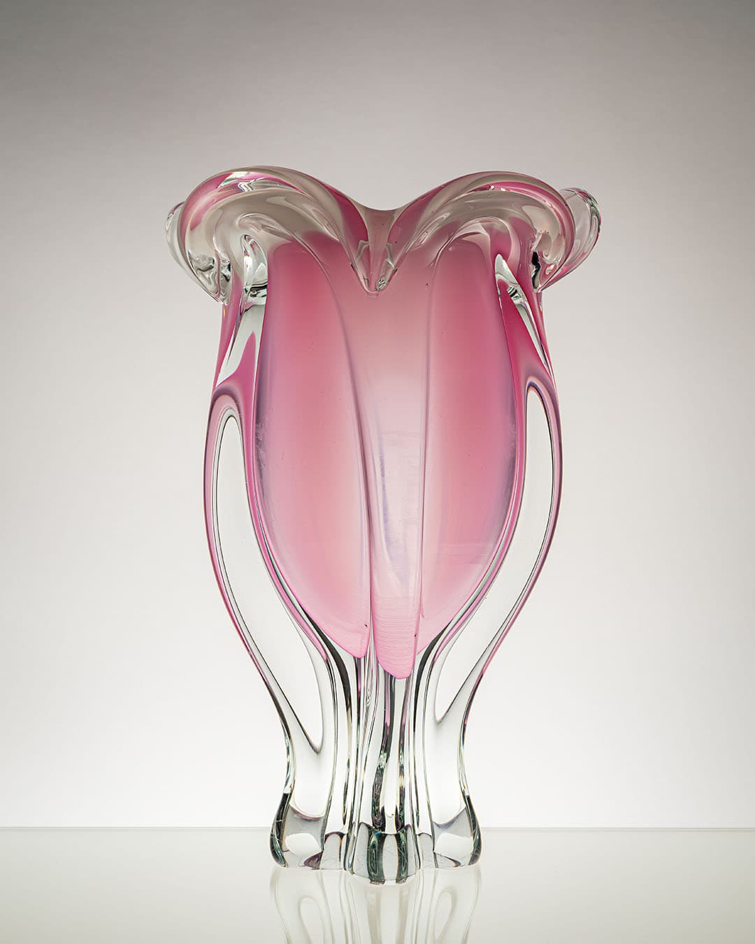 Wazon, różowy, szkło, proj. J. Hospodka, Czechosłowacja, lata 70. - 193430