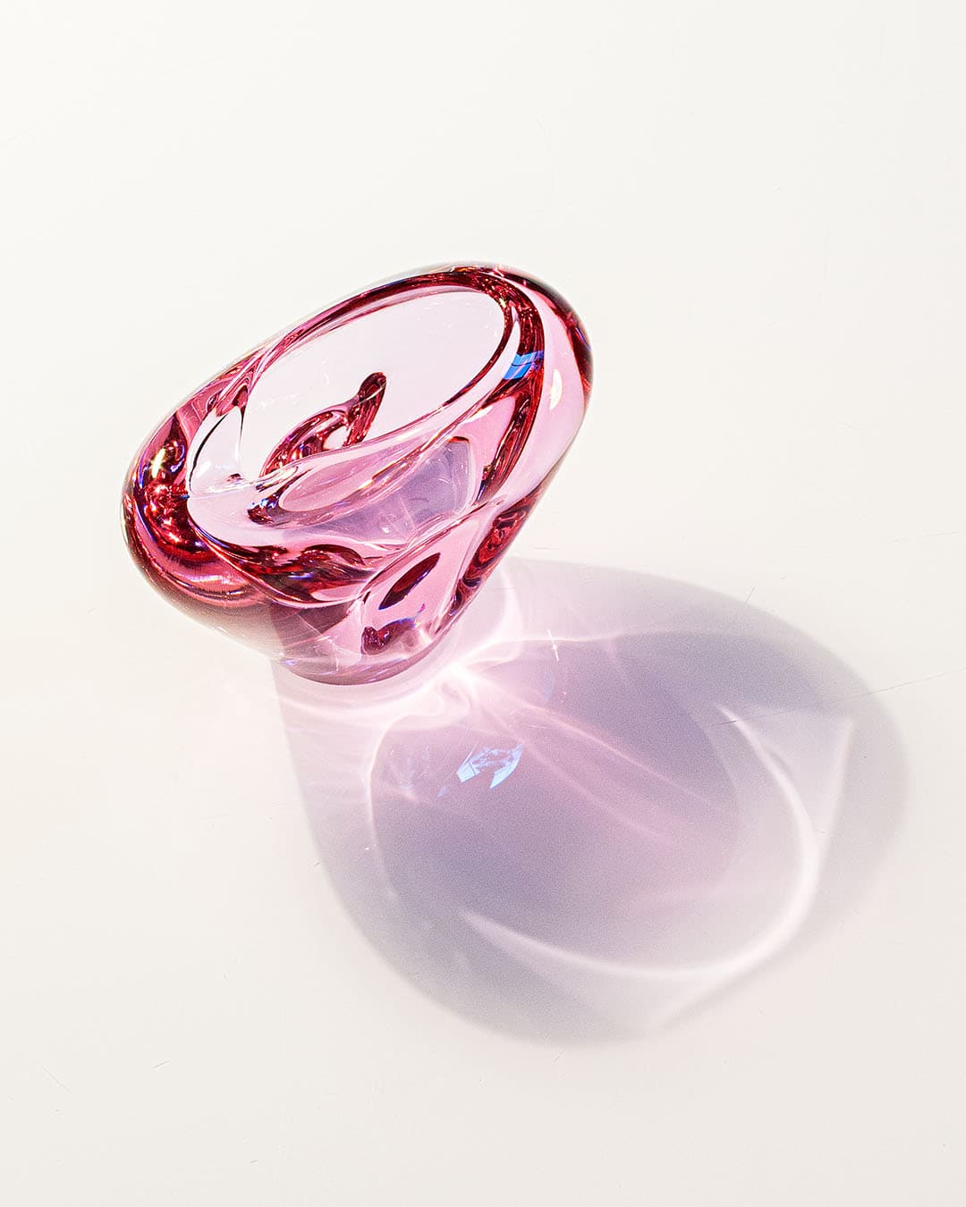 Decorative bowl, pink glass, by M. Klinger, Czechoslovakia, 1970s. - 193455