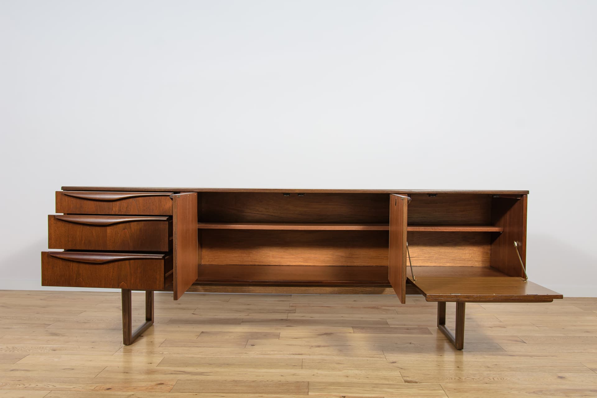 Komoda, Stonehill, Wielka Brytania, lata 60. - 193553