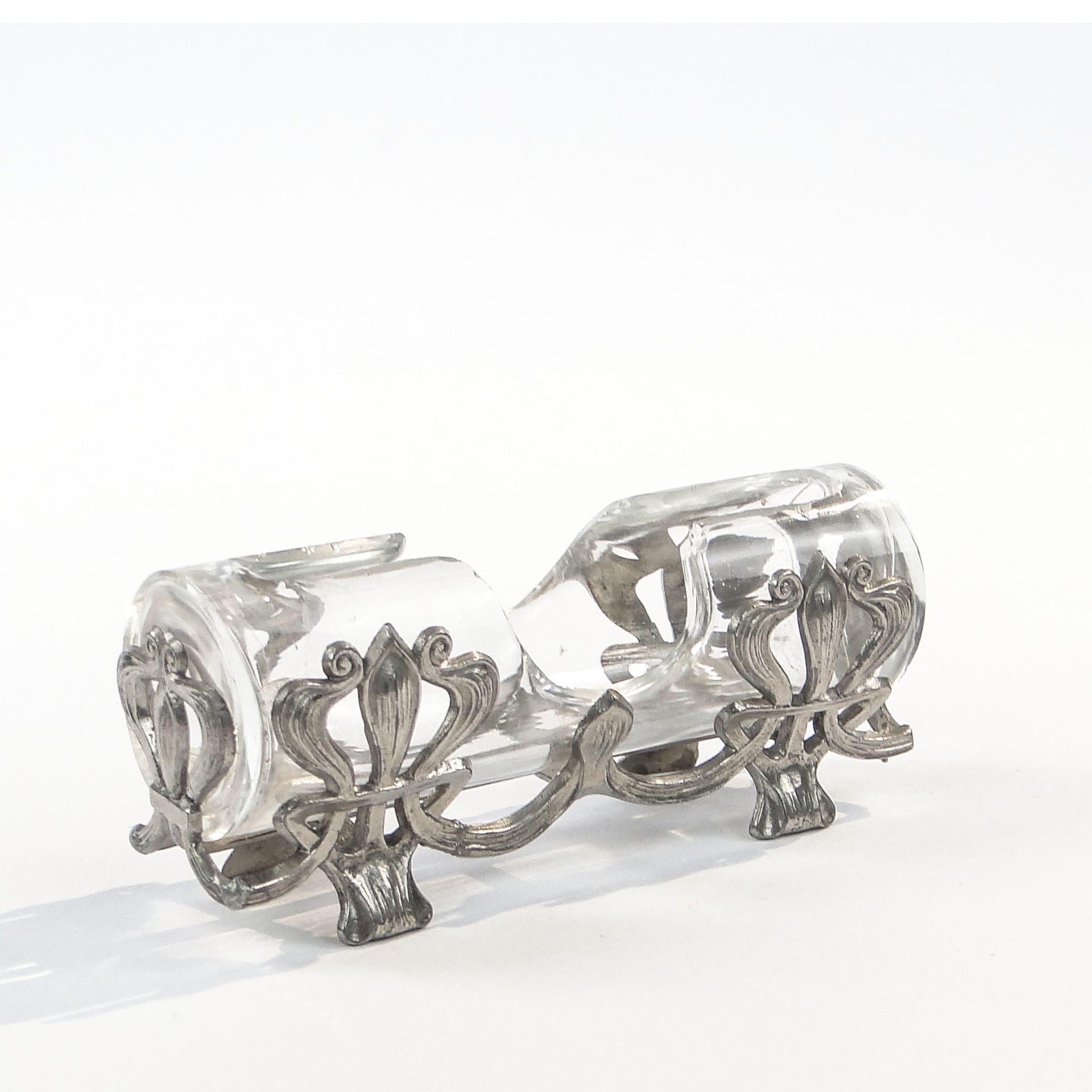 Postument na wykałaczki secesyjny srebrny, cyna szkło, Europa Zachodnia, około 1900 - 194091