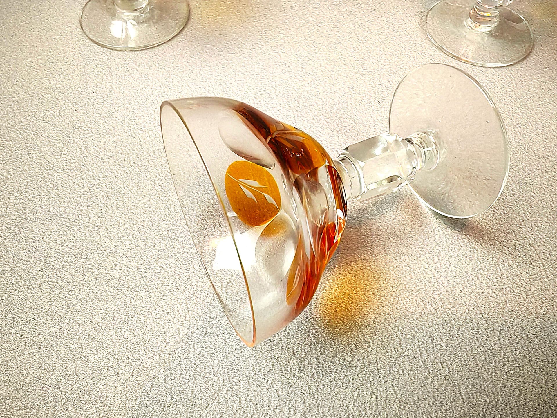 Komplet kieliszków do nalewek Golden Honey, transparentny, kryształ, Europa, początek XX w. - 194917