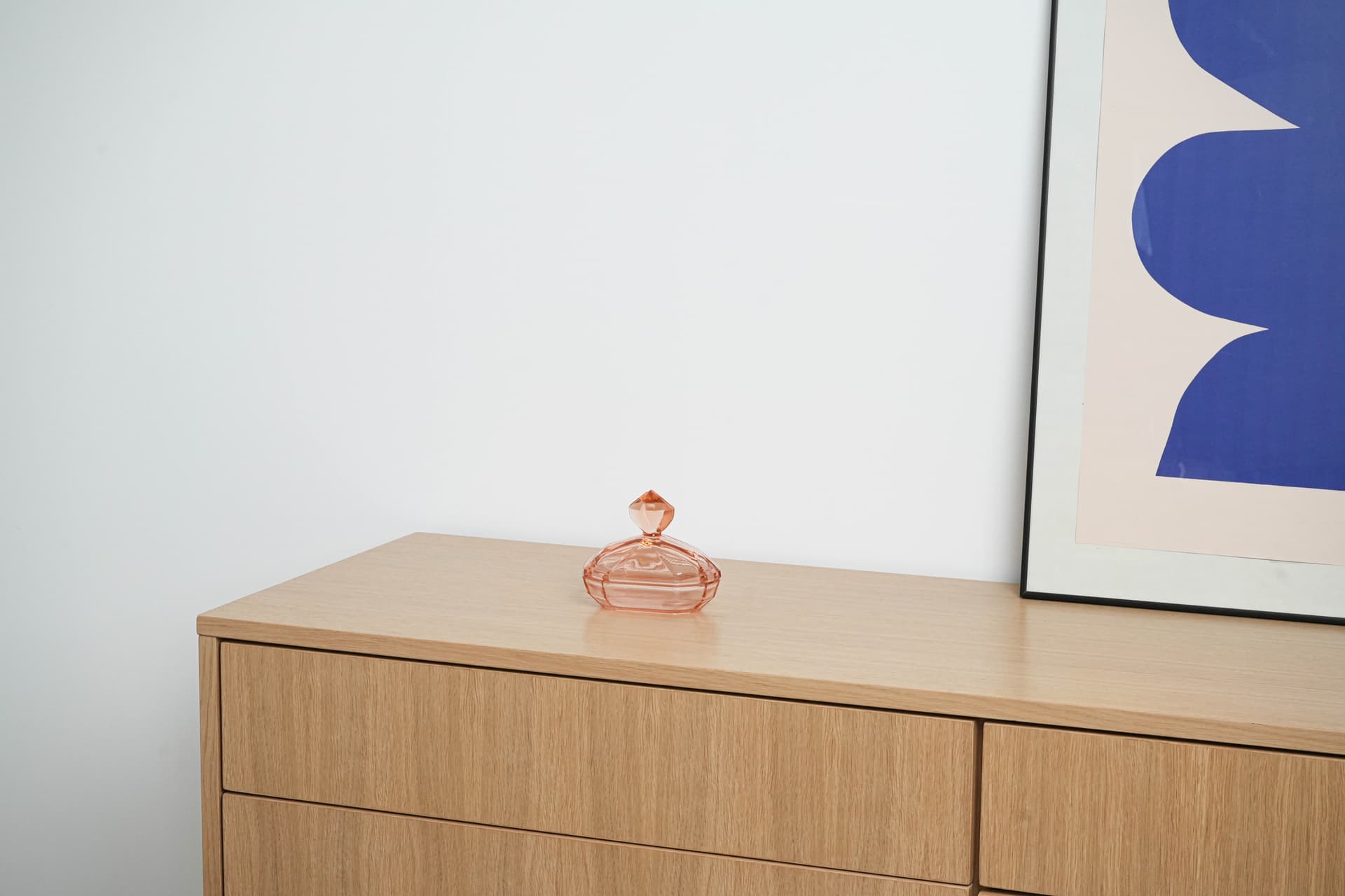 Butter dish Art Deco, pink glass, Italy, 1930s. - 195188